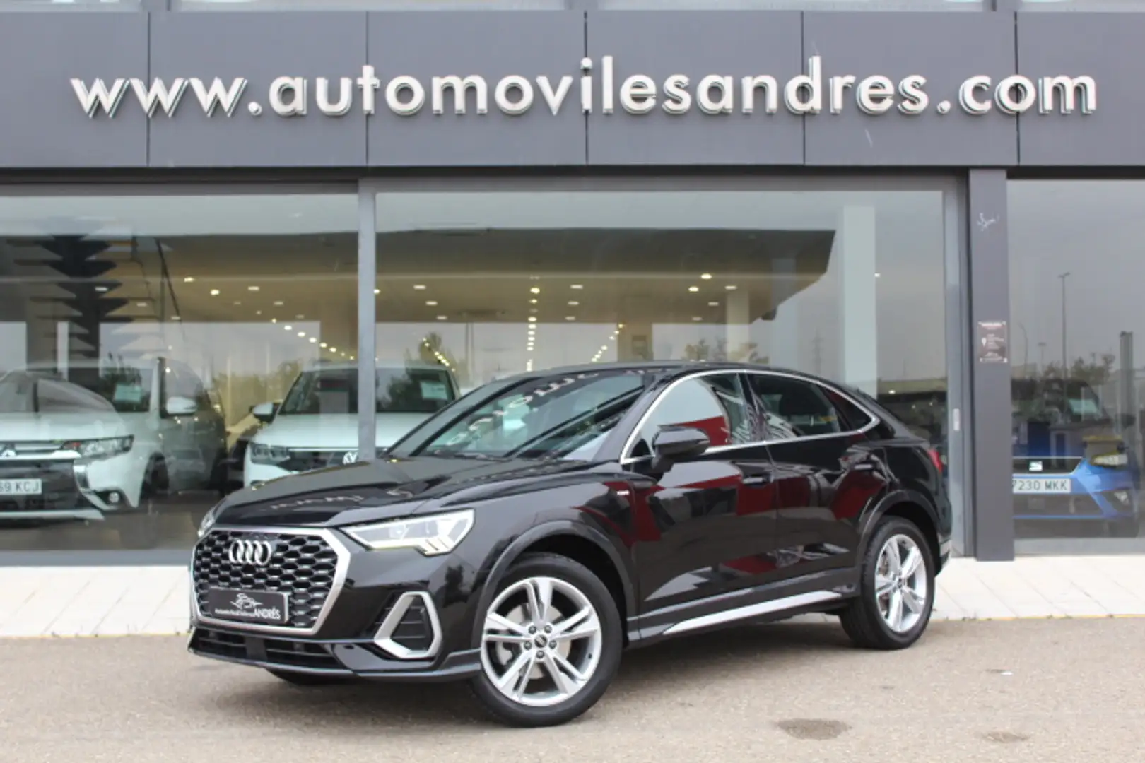 Audi Q3 Sportback 35 TDI S line S tronic Noir - 1