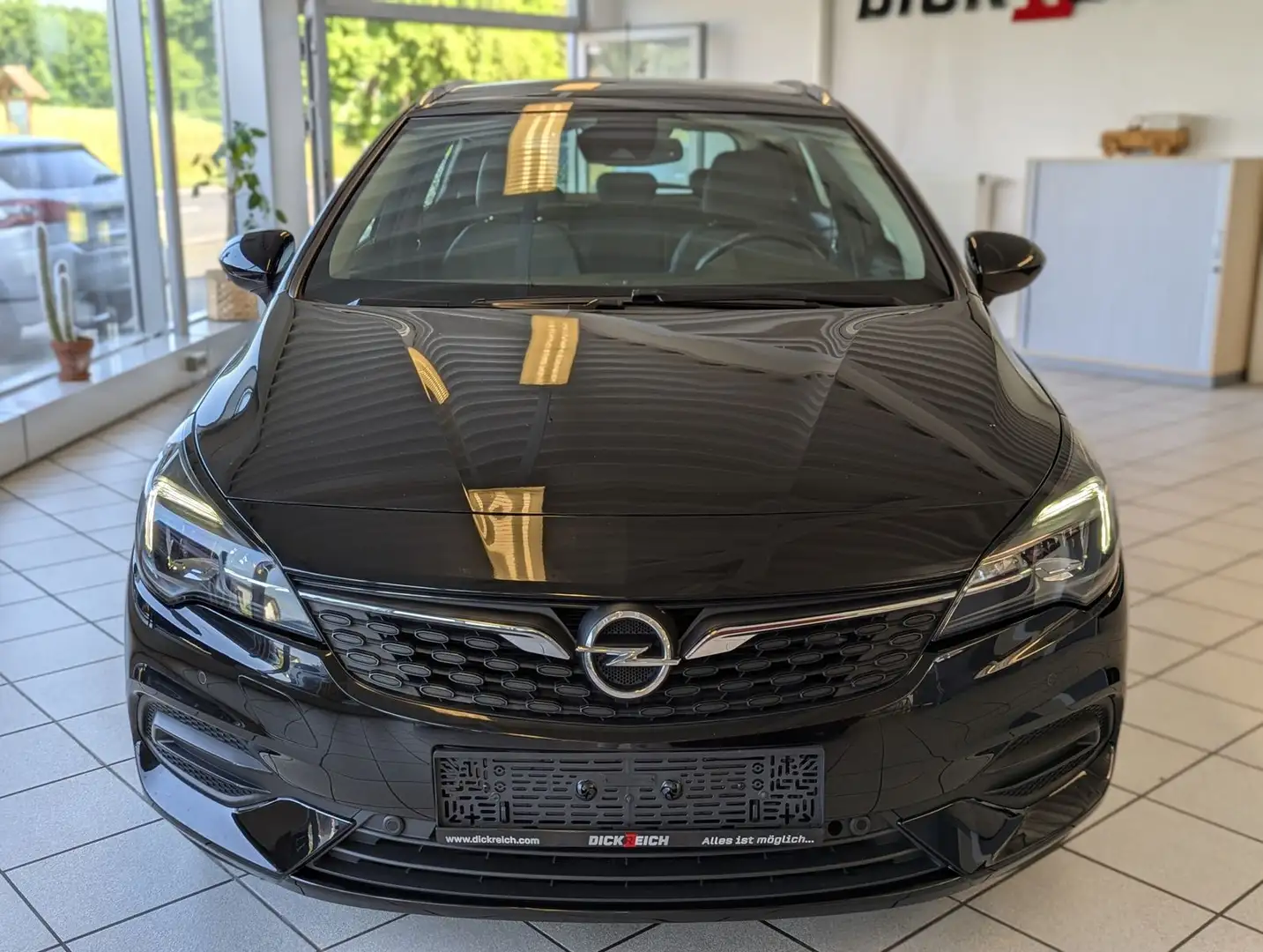 Opel Astra 1.5 CDTI Aut. Elegance Navi LED Kamera Schwarz - 2