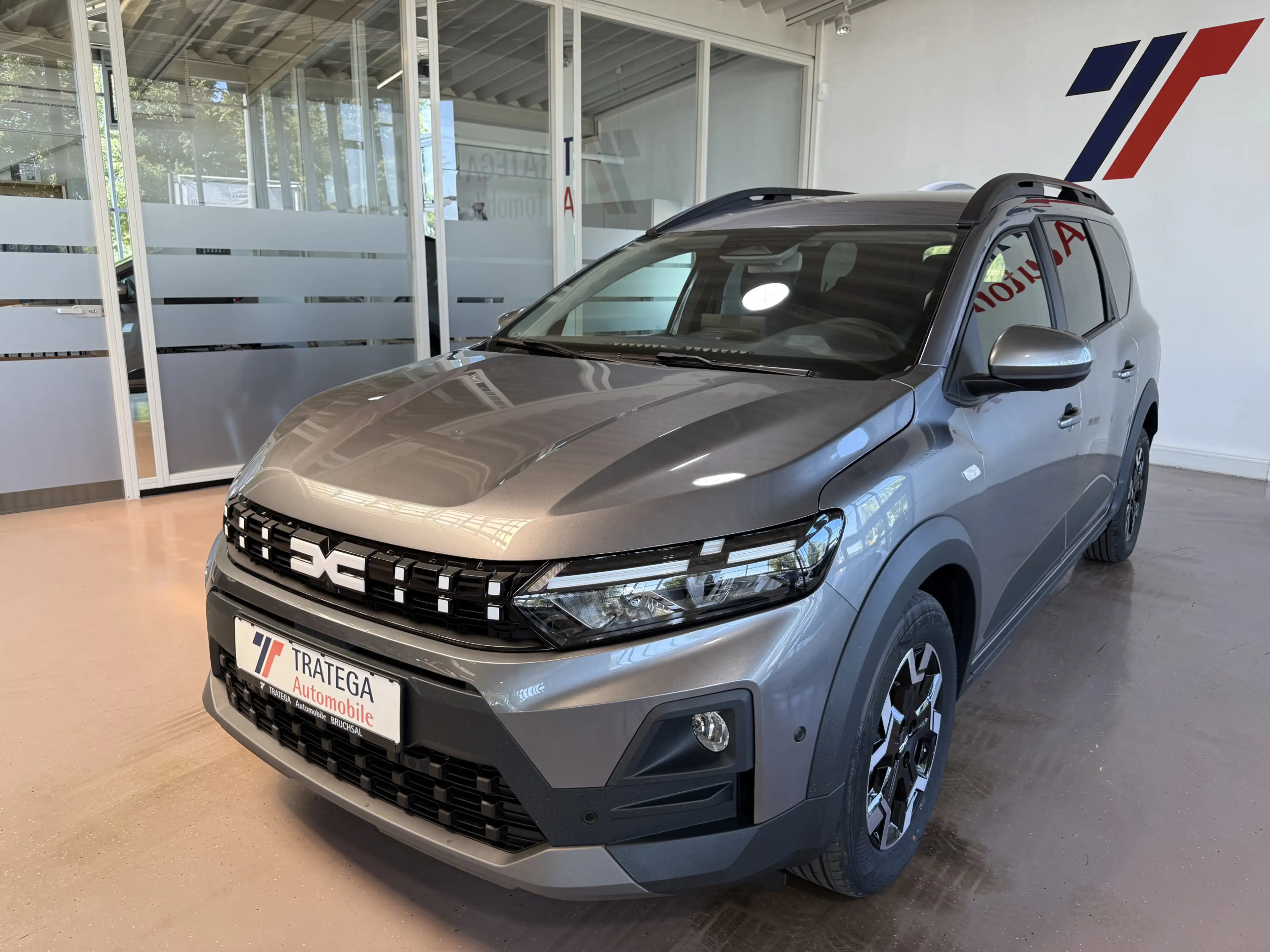 Dacia Jogger TCe 110 Journey + Reserverad