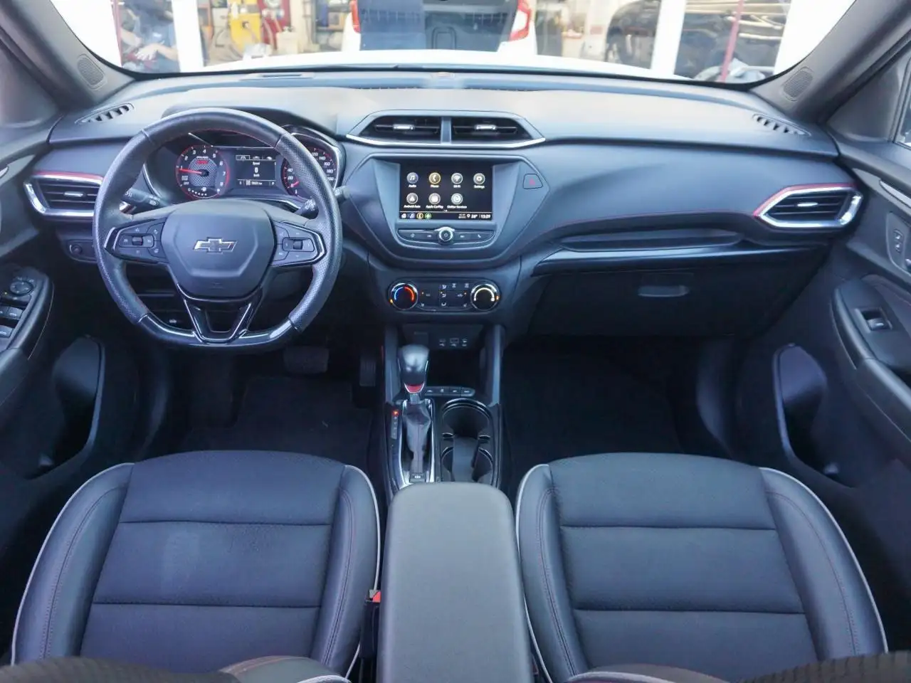 Chevrolet Trailblazer снимка Chevrolet Trailblazer