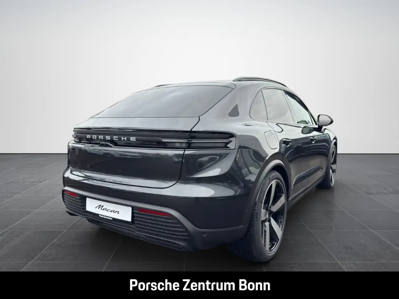 Porsche Macan BOSE Luftfederung 22-Zoll Rückfahrkamera 5
