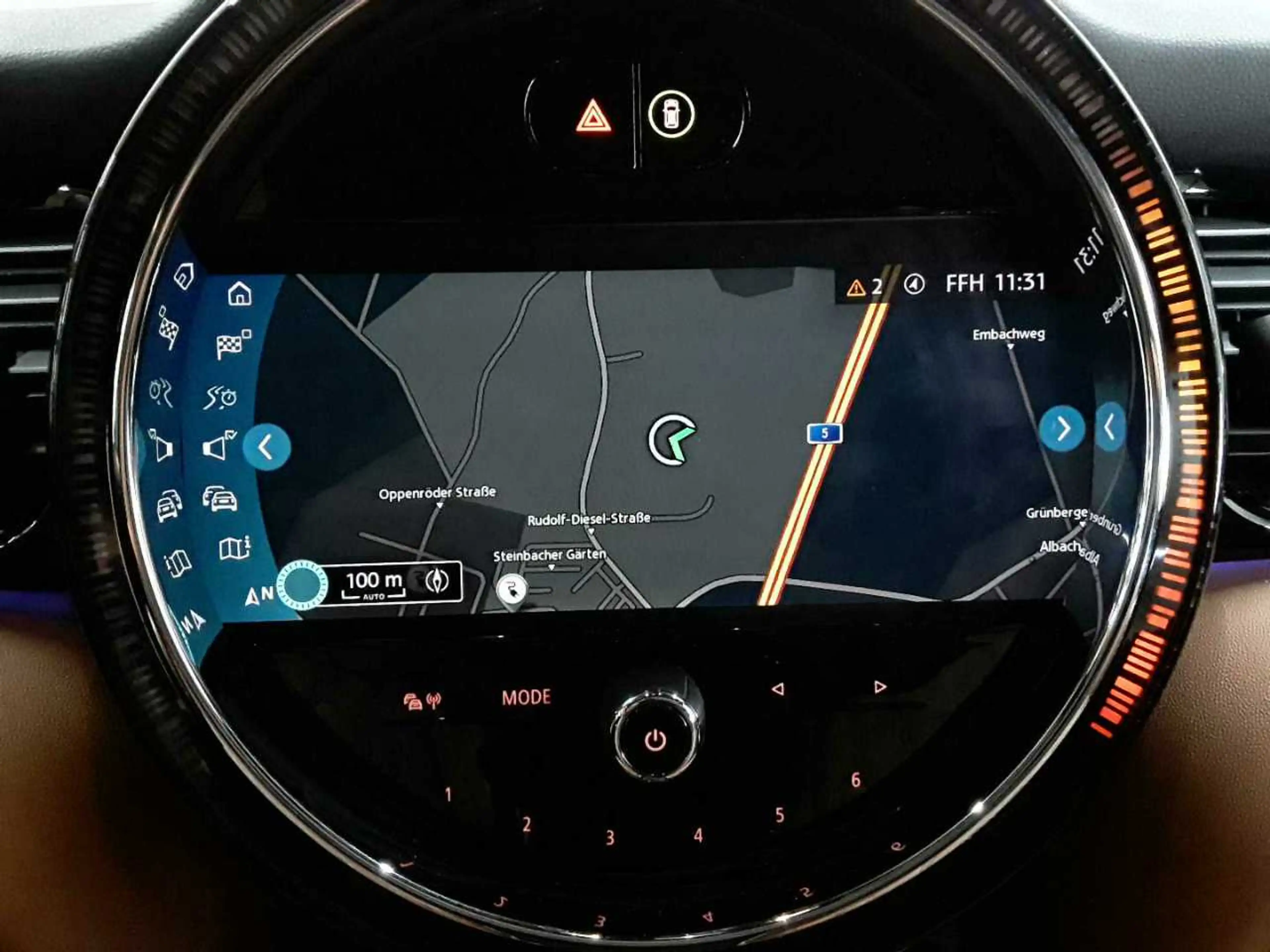MINI Cooper SE Mini Cooper SE Classic Trim Navi Leder SHZ — photo 12