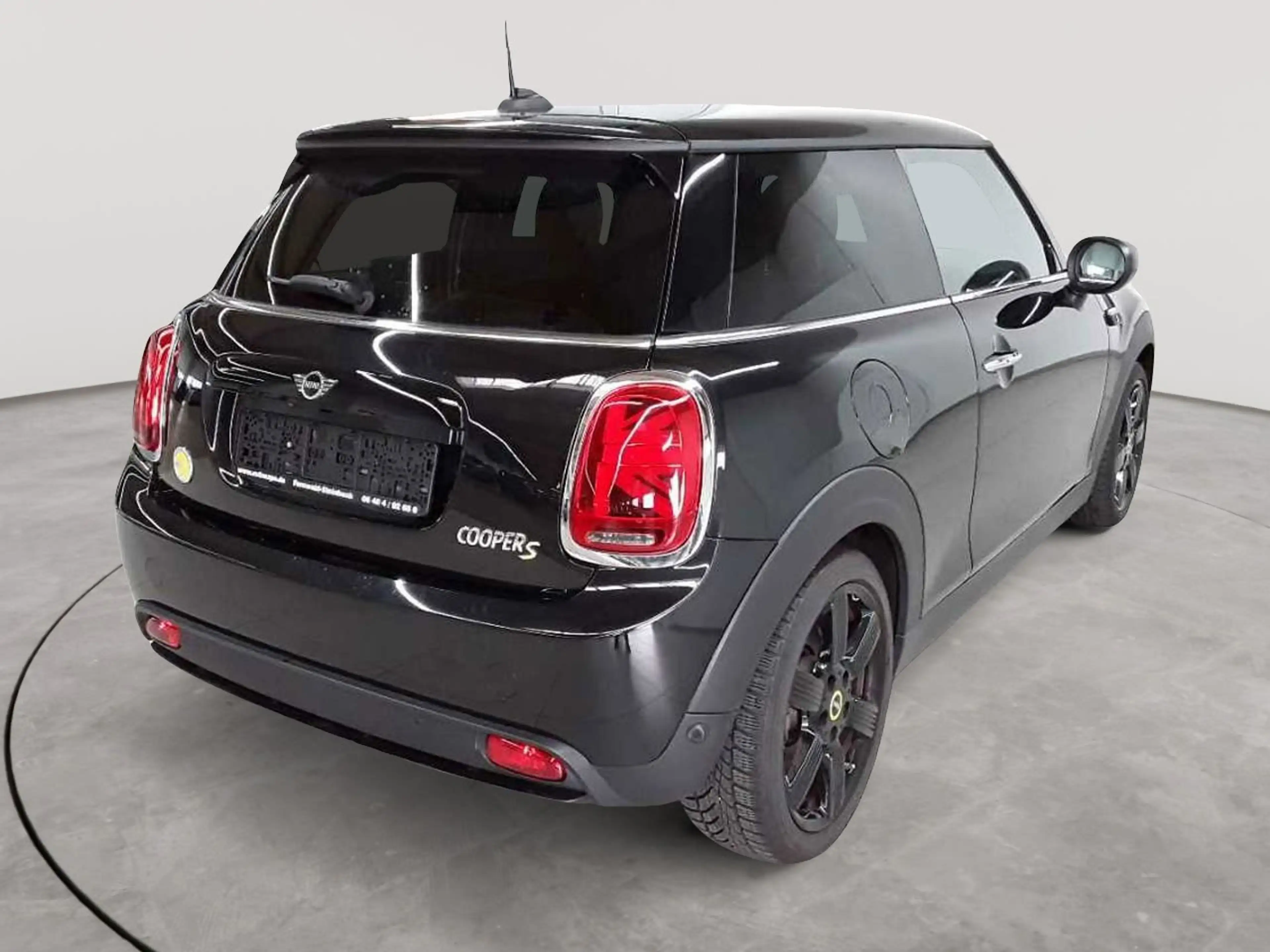 MINI Cooper SE Mini Cooper SE Classic Trim Navi Leder SHZ — photo 4