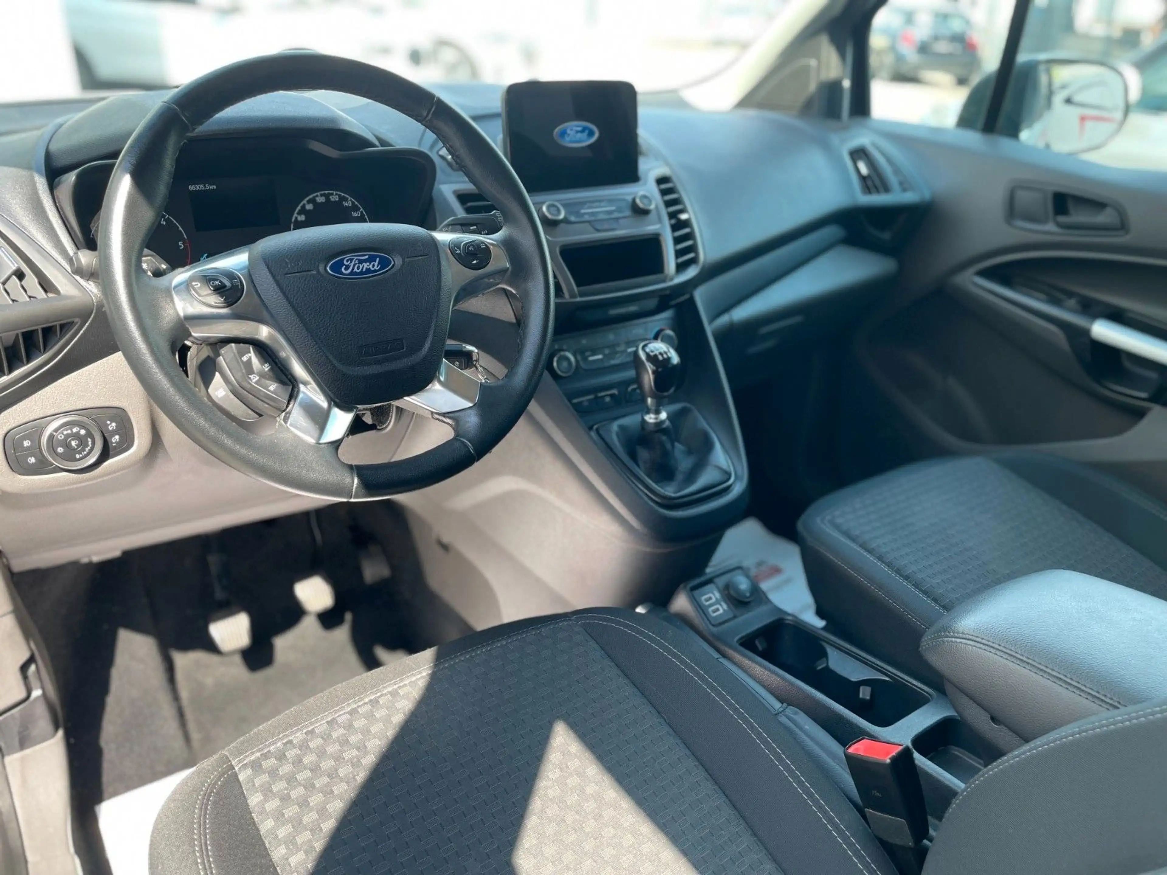 Ford Tourneo Connect |Navi|DAB|Kamera|heizb.Frontsch.| — photo 12