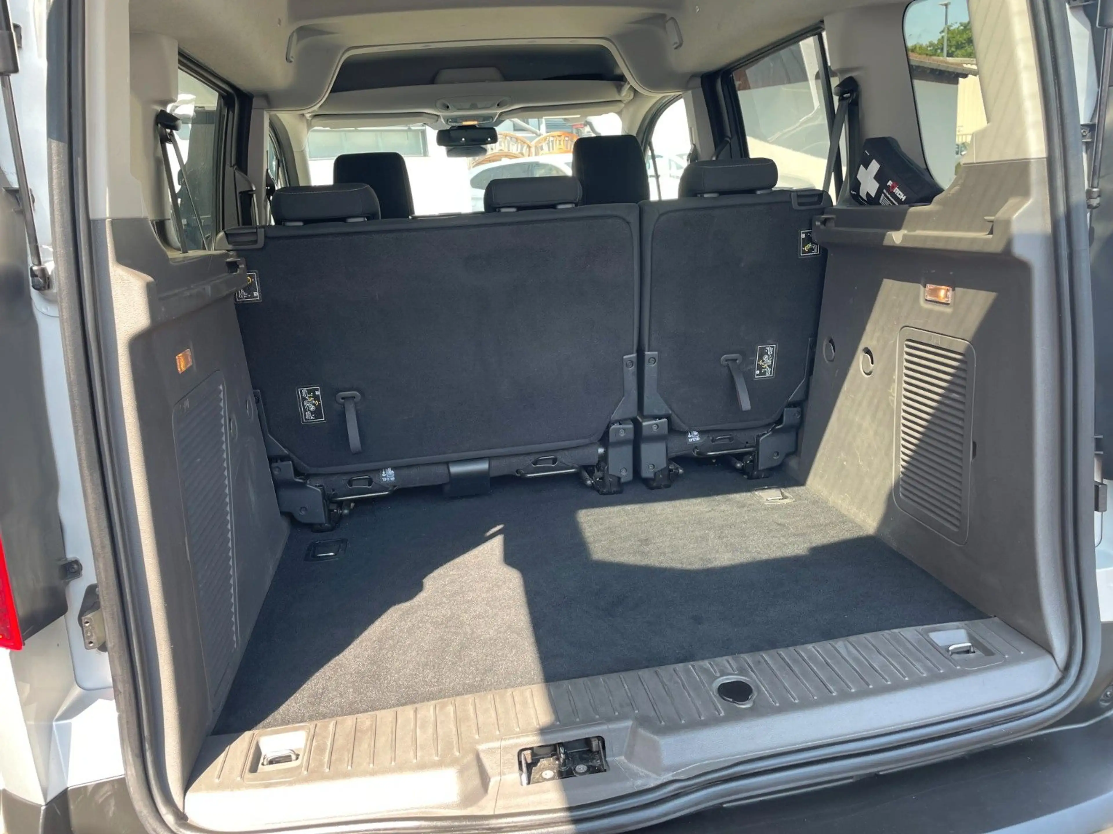 Ford Tourneo Connect |Navi|DAB|Kamera|heizb.Frontsch.| — photo 15
