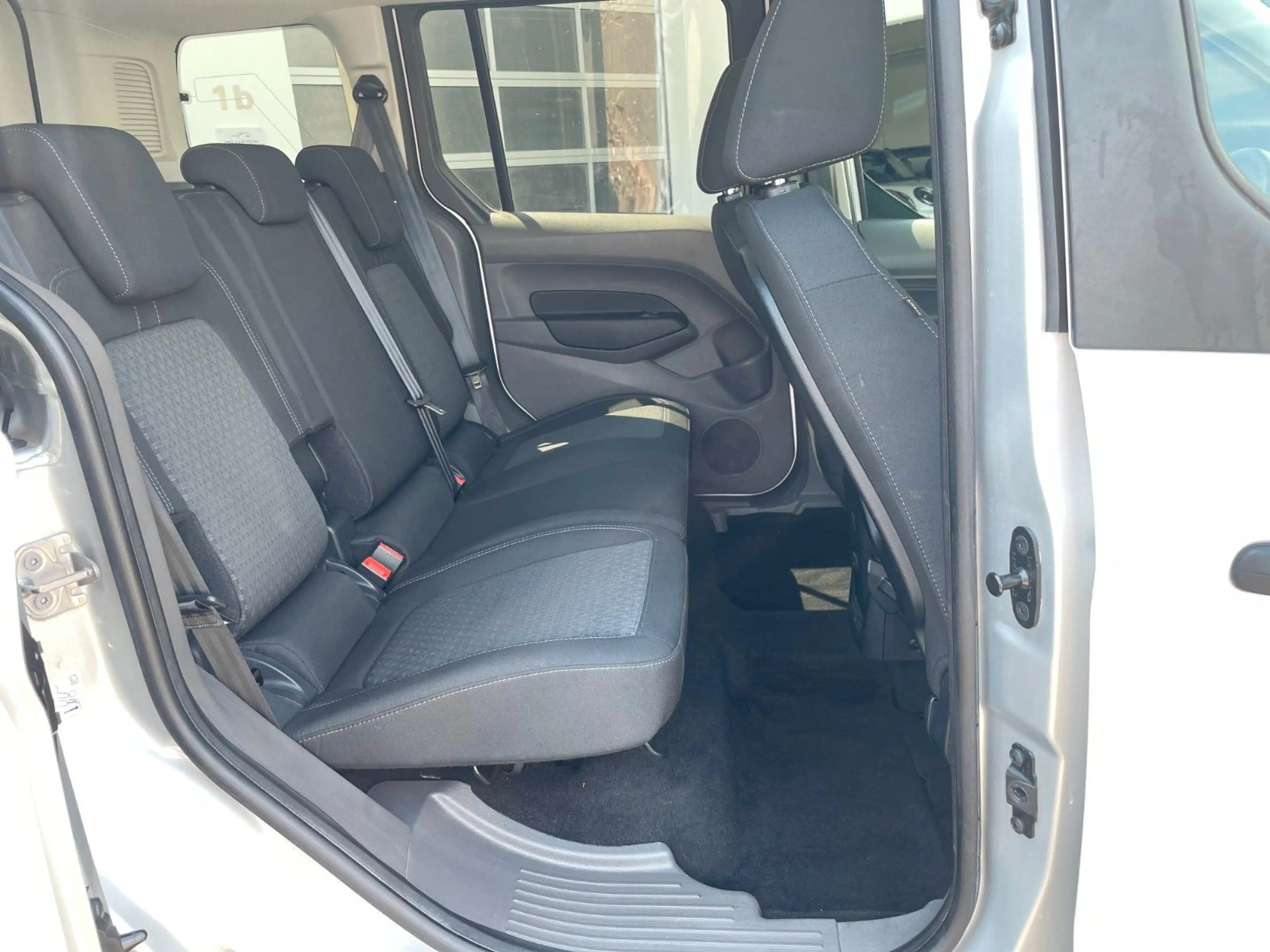 Ford Tourneo Connect |Navi|DAB|Kamera|heizb.Frontsch.| — photo 14