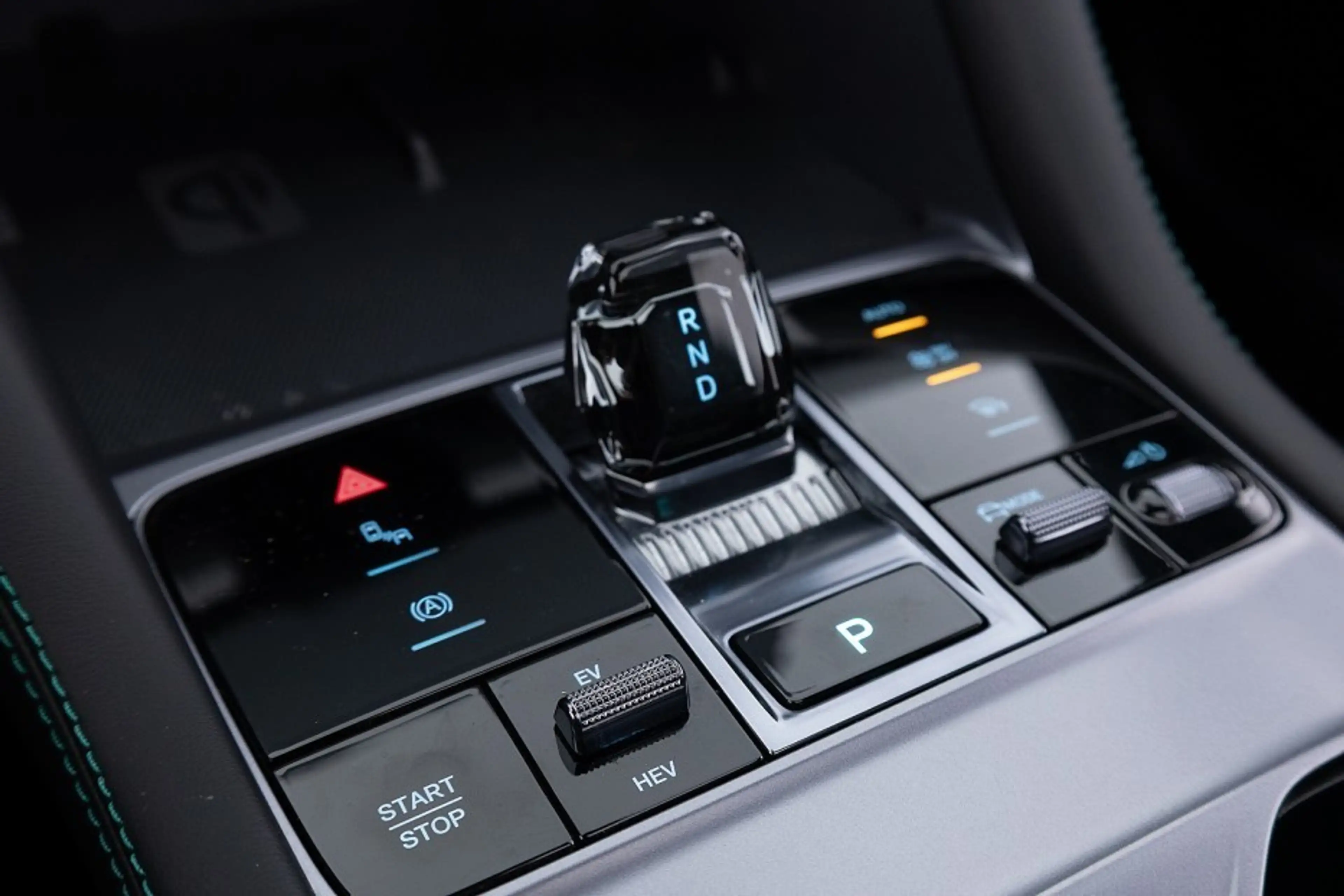 BYD Seal U 1.5 T DM-i AWD Design 324PK | PANORAMADAK | CARPLA — photo 16