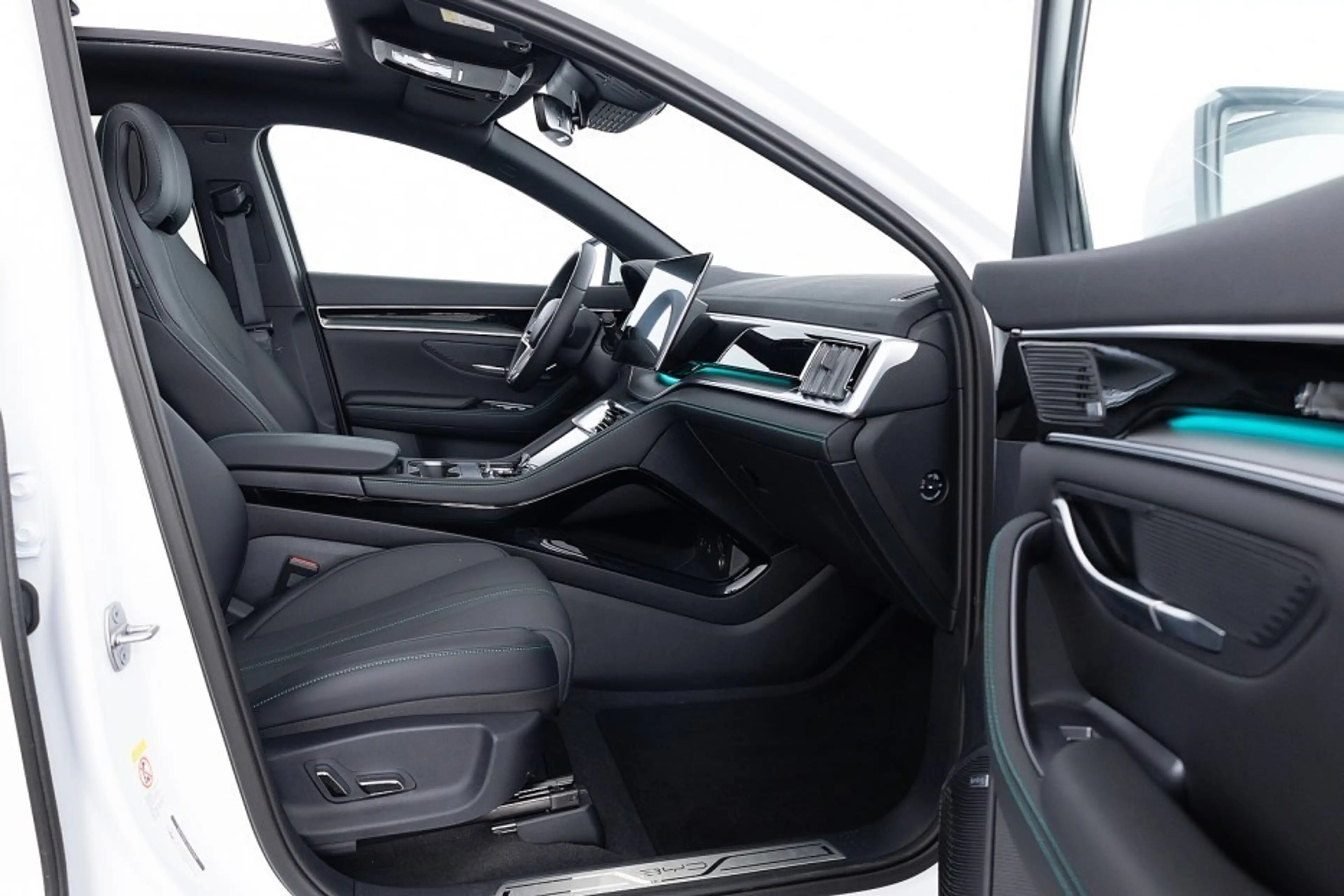 BYD Seal U 1.5 T DM-i AWD Design 324PK | PANORAMADAK | CARPLA — photo 6
