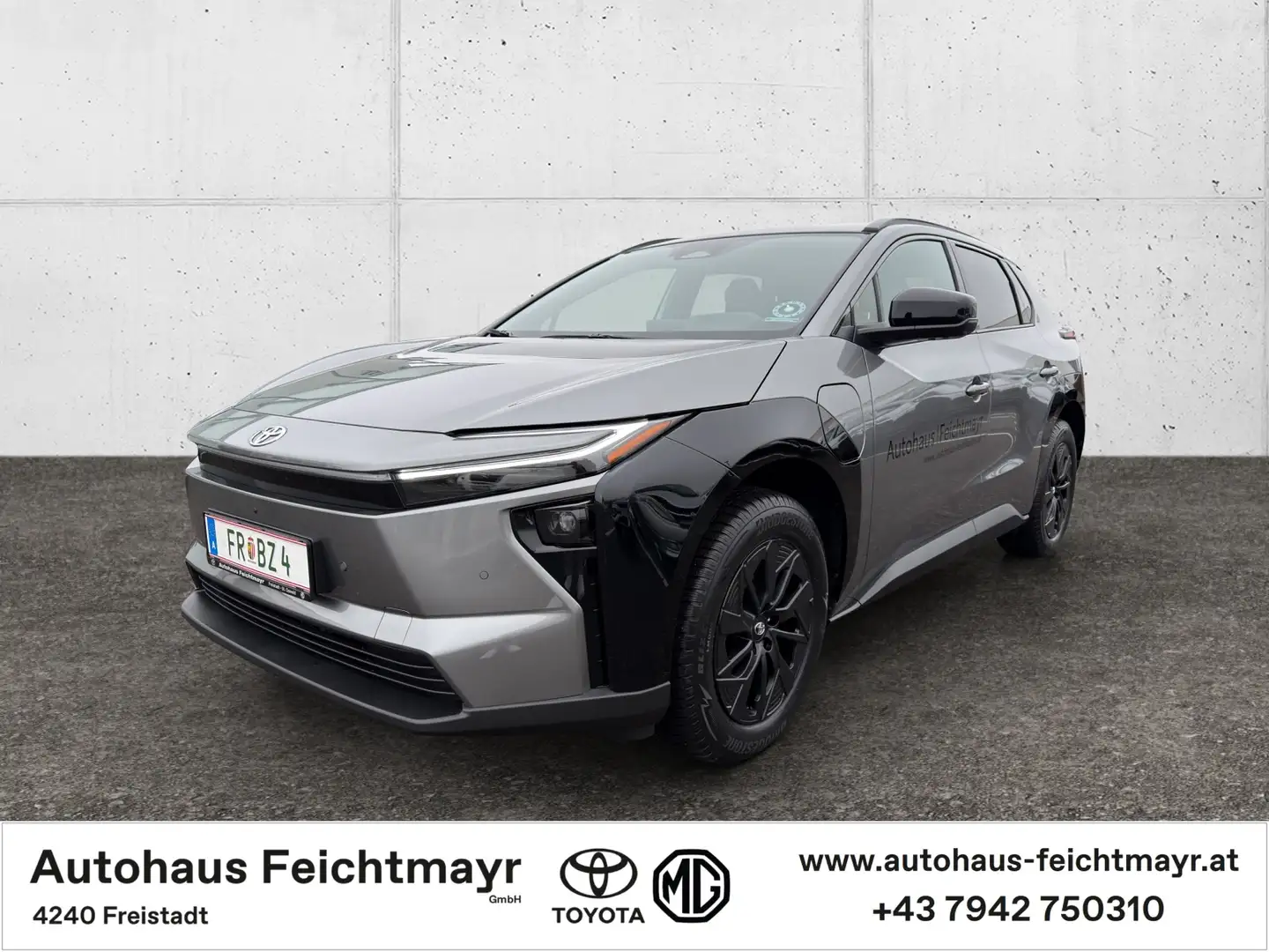 Toyota bZ4X AWD-i Active Drive Elektrik 5t. Grau - 1