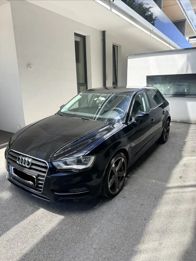 Audi A3 Sportback - 2