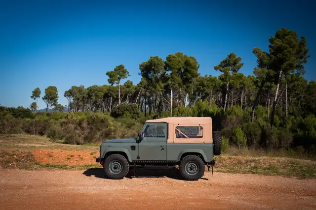 Land Rover Defender 90 TDI Techo Lona