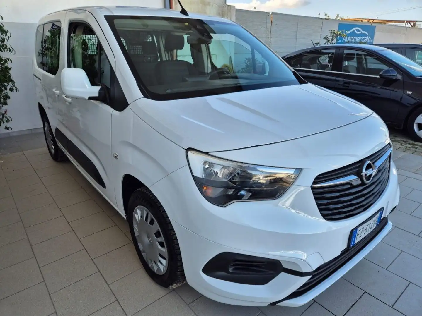 Opel Combo Life 1.5D 100 CV  N1 Blanco - 2