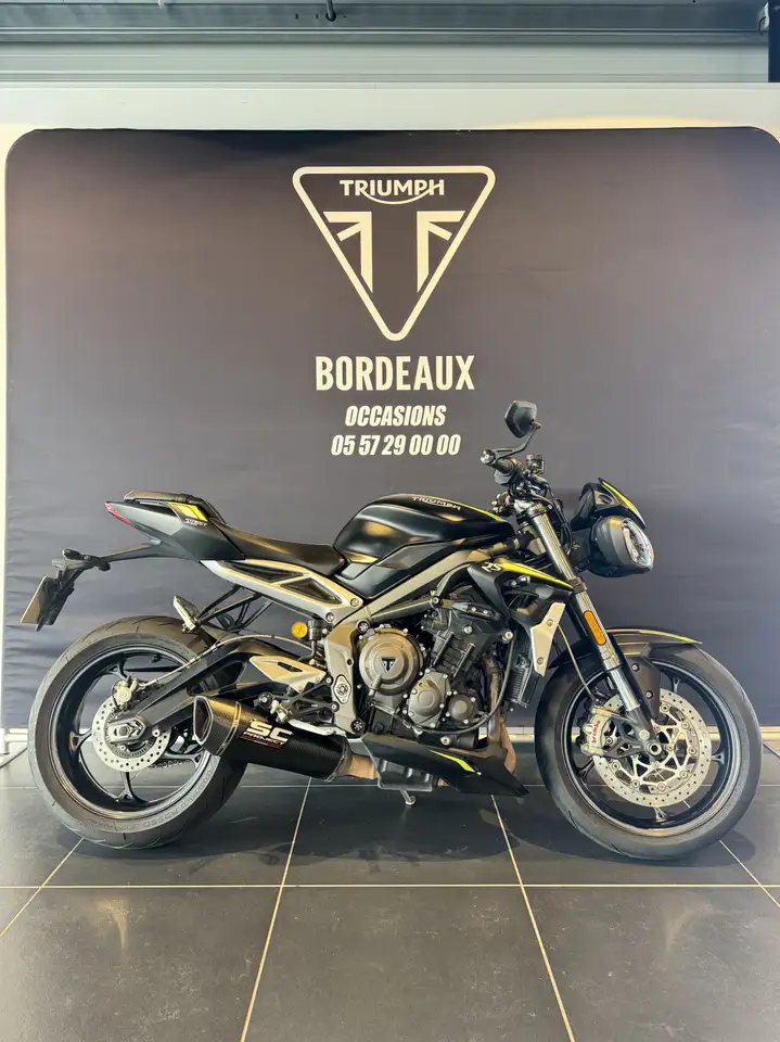 Triumph Street Triple 765