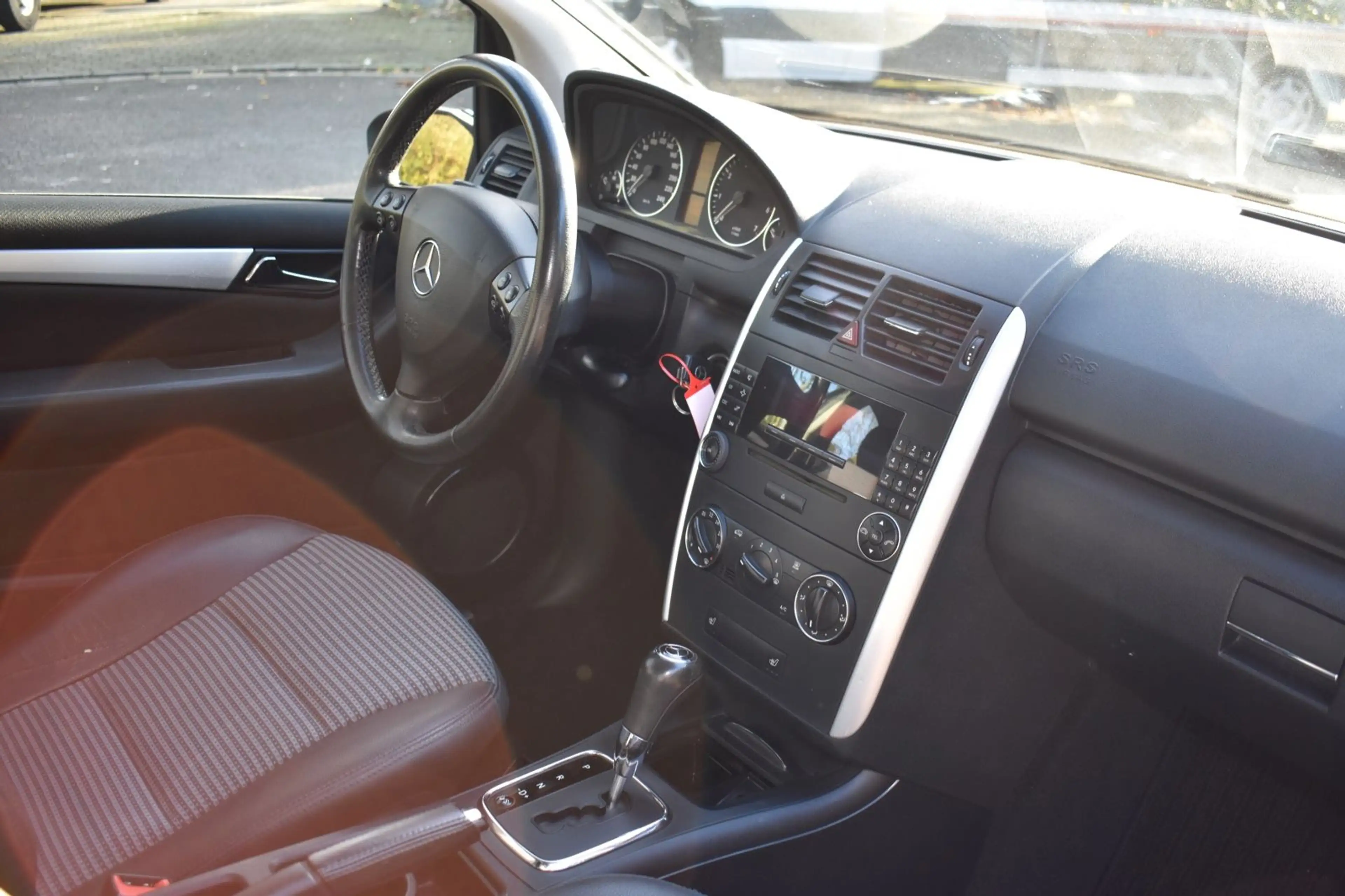 Mercedes-Benz A 150 A, Automatik, Teilleder, Sitzh. — photo 12