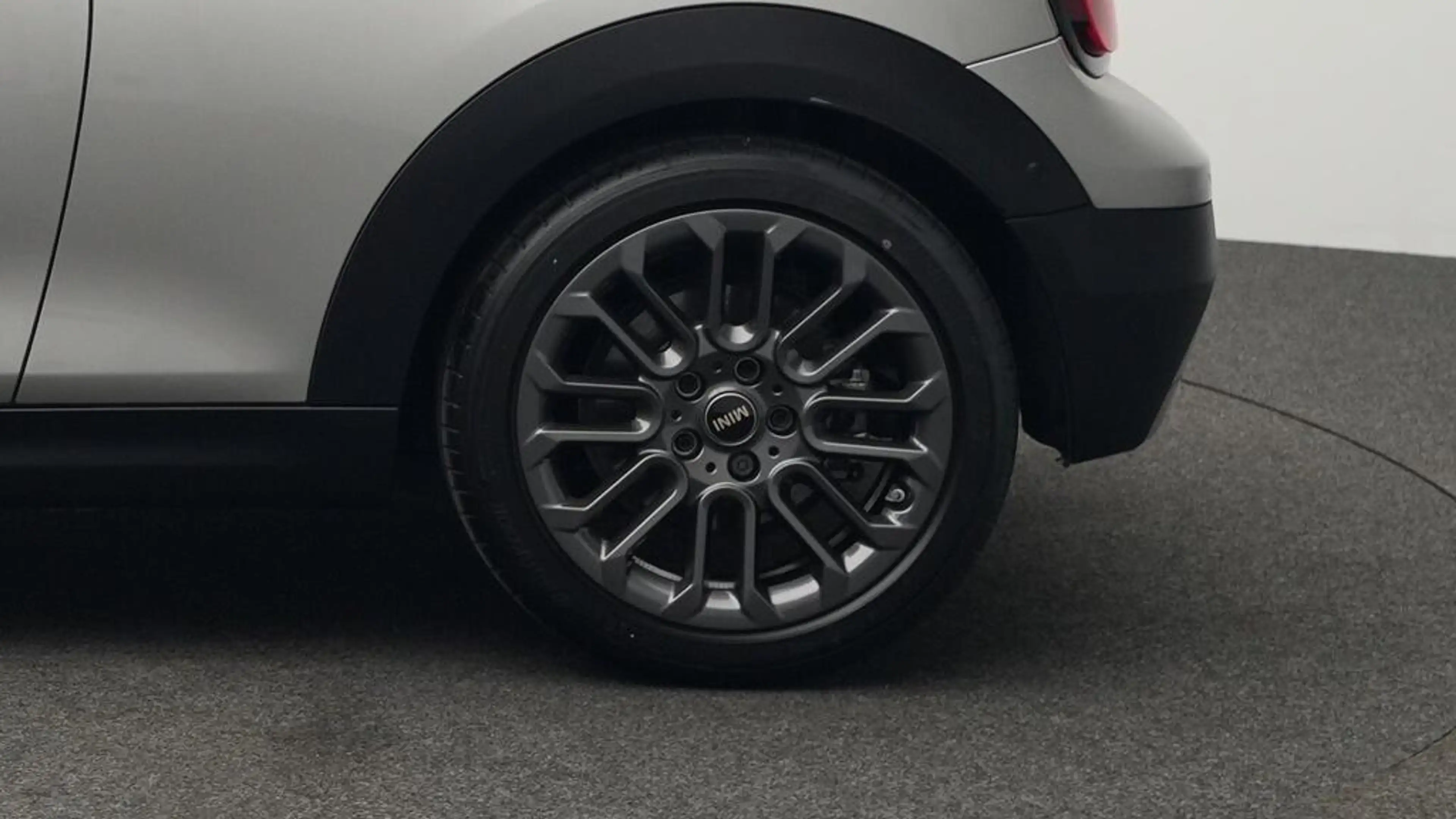MINI Cooper C Cabrio Favoured Trim — photo 10