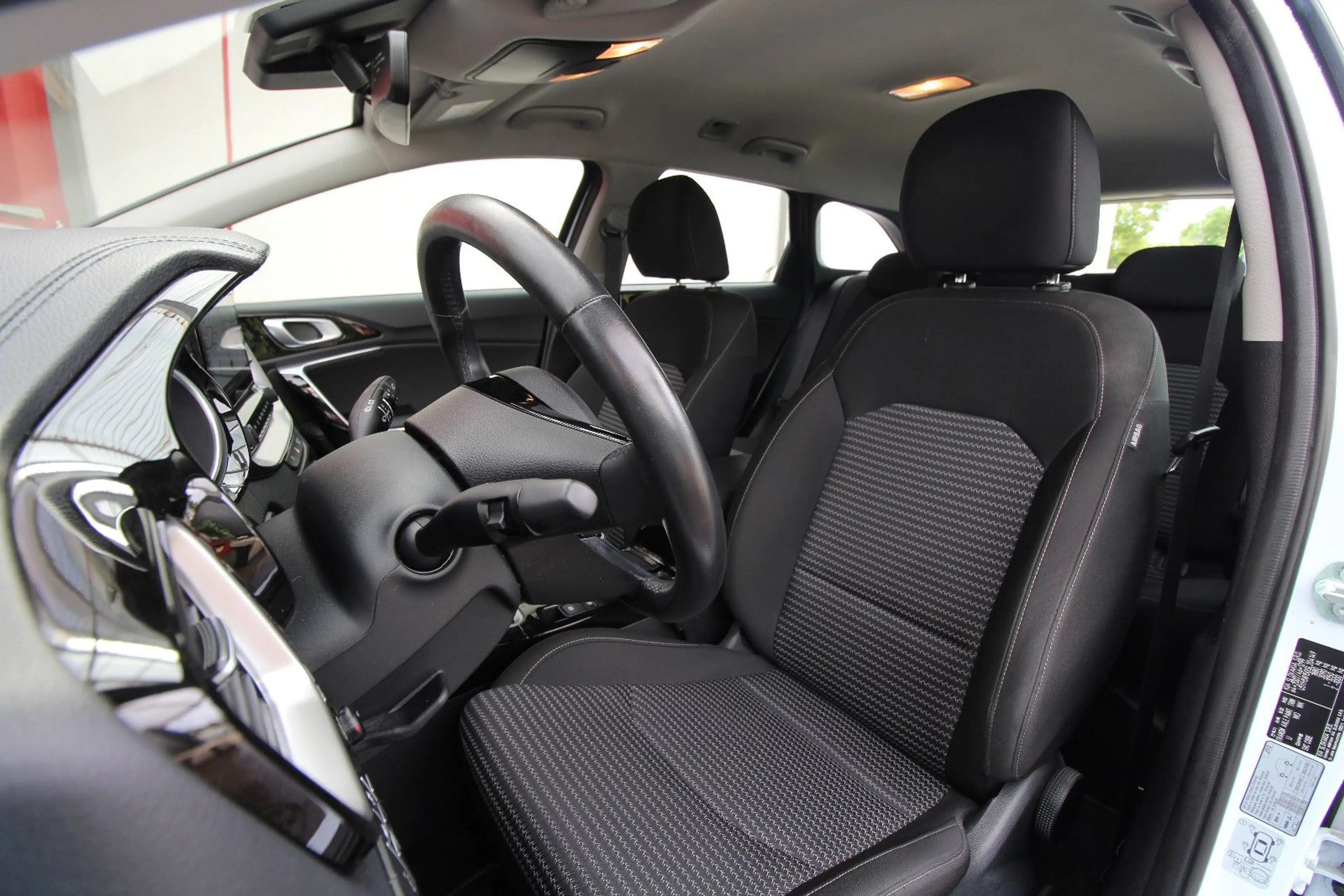 Kia Ceed SW / cee'd SW ~Kamera~Automatik~Navi~ — photo 4