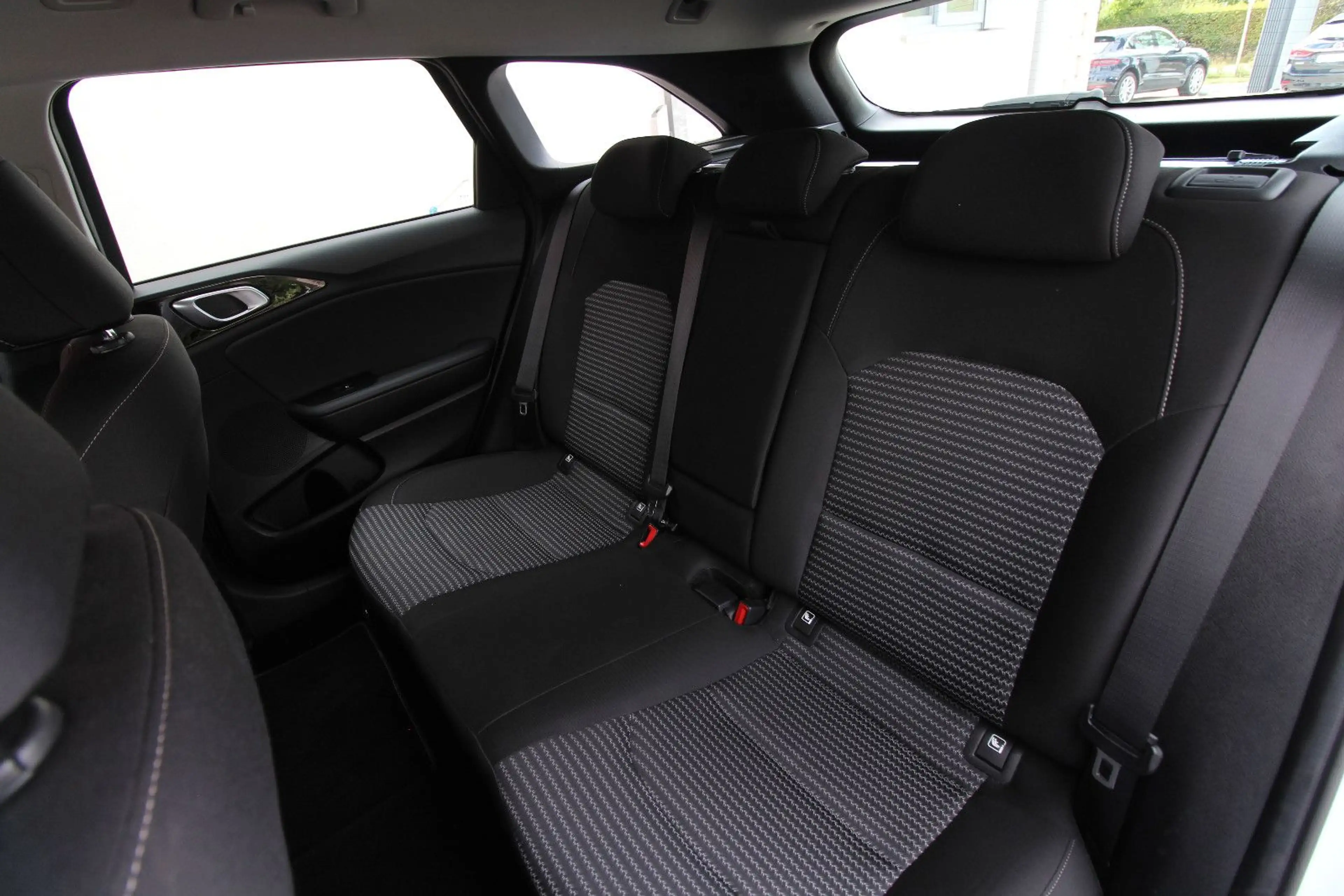 Kia Ceed SW / cee'd SW ~Kamera~Automatik~Navi~ — photo 6