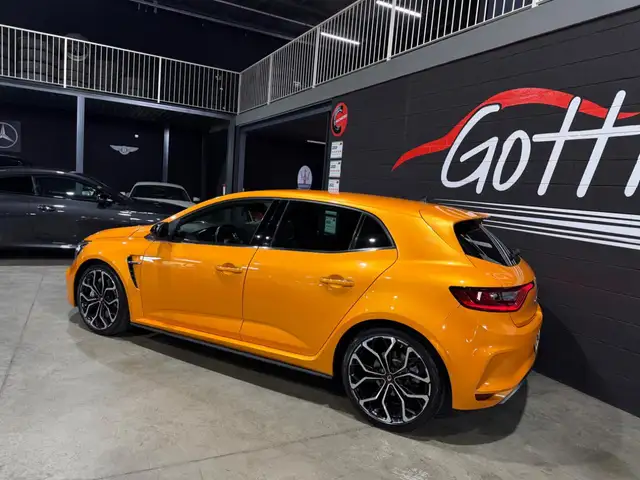 Renault Megane view 4