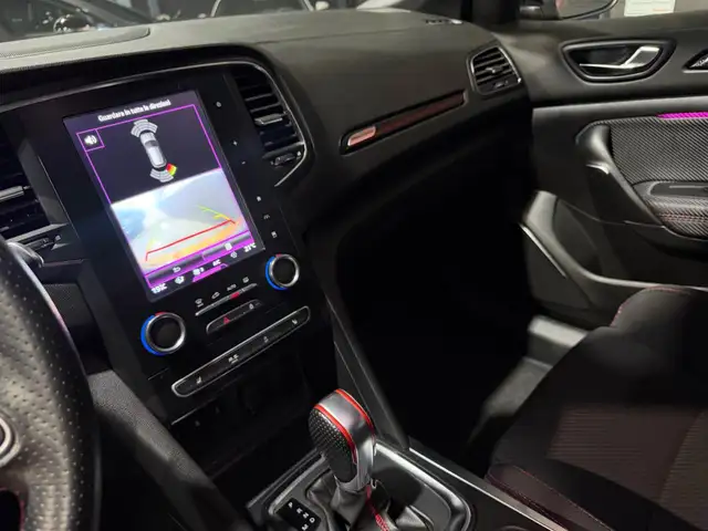 Renault Megane view 13