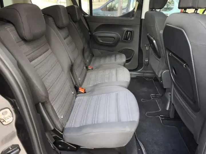 Opel Combo LIFE L ELEGANCE PLUS 1.2 GASOLINA AT8 2021, foto 10