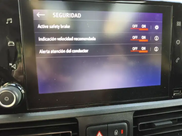 Opel Combo LIFE L ELEGANCE PLUS 1.2 GASOLINA AT8 2021, foto 15
