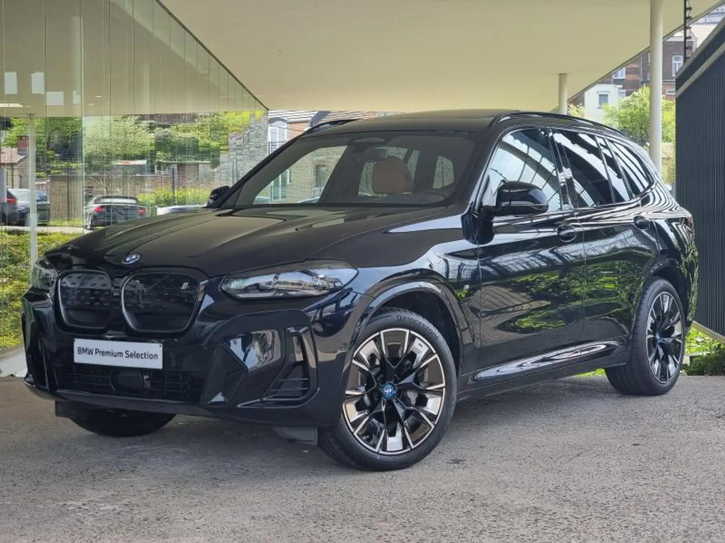 BMW iX3 M Sport Inspiring Black - 1
