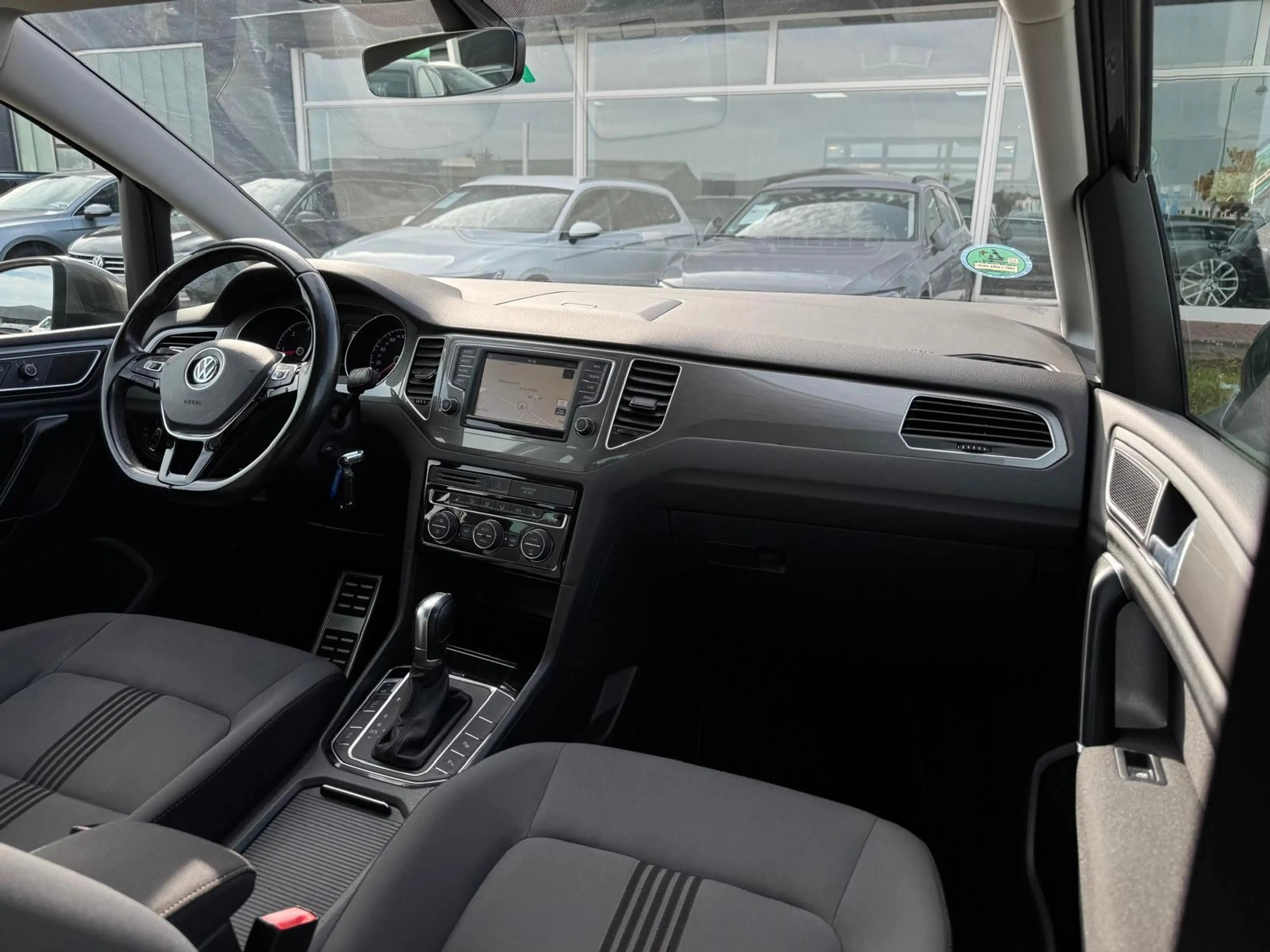 Volkswagen Golf Sportsvan 2.0 TDI"Allstar"NAVI"AHK"TEMPOMAT — photo 15