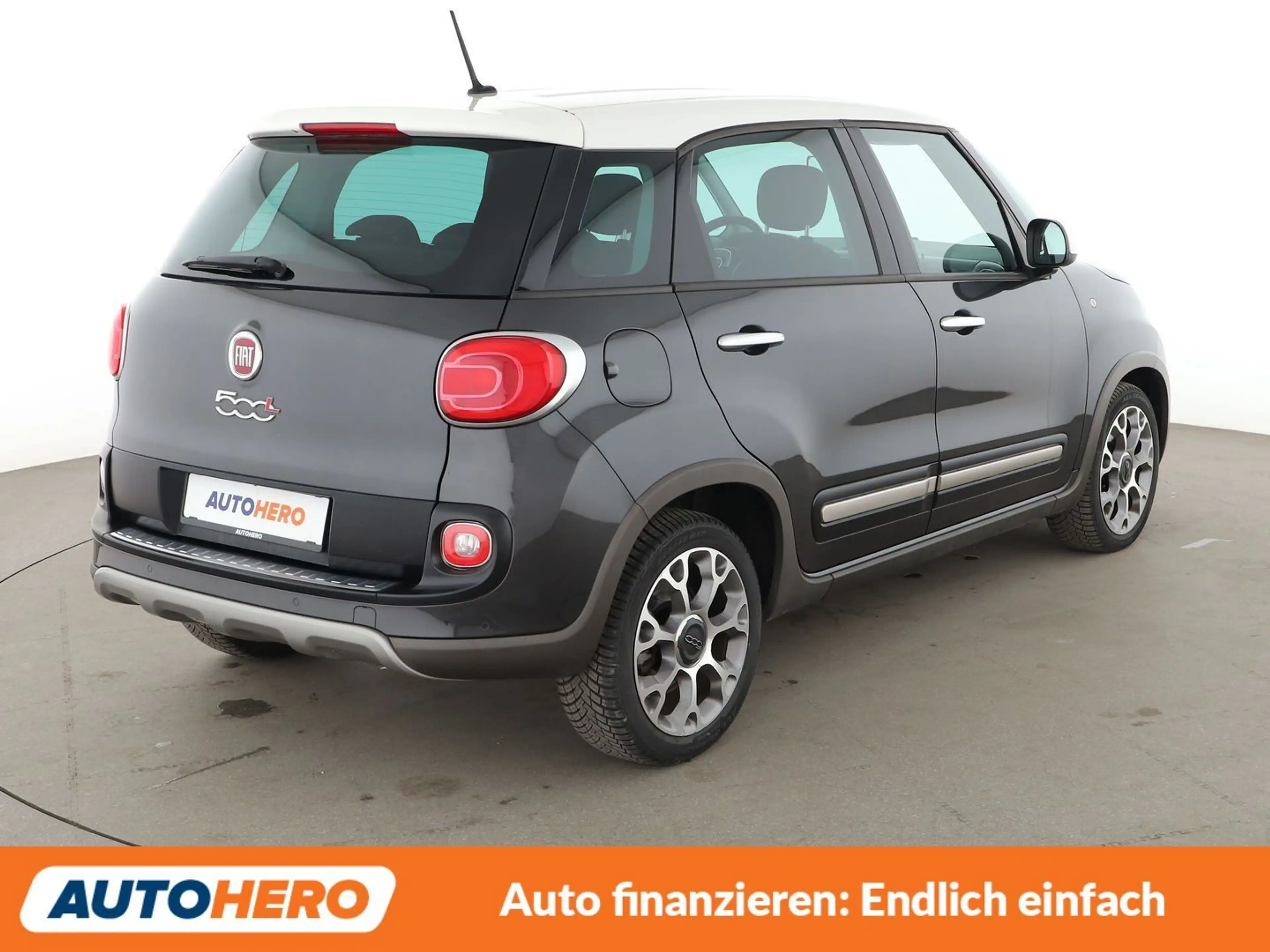Fiat 500L 1.6 JTDM Trekking Rock N Road Edition *NAVI*TEMPO* — photo 6