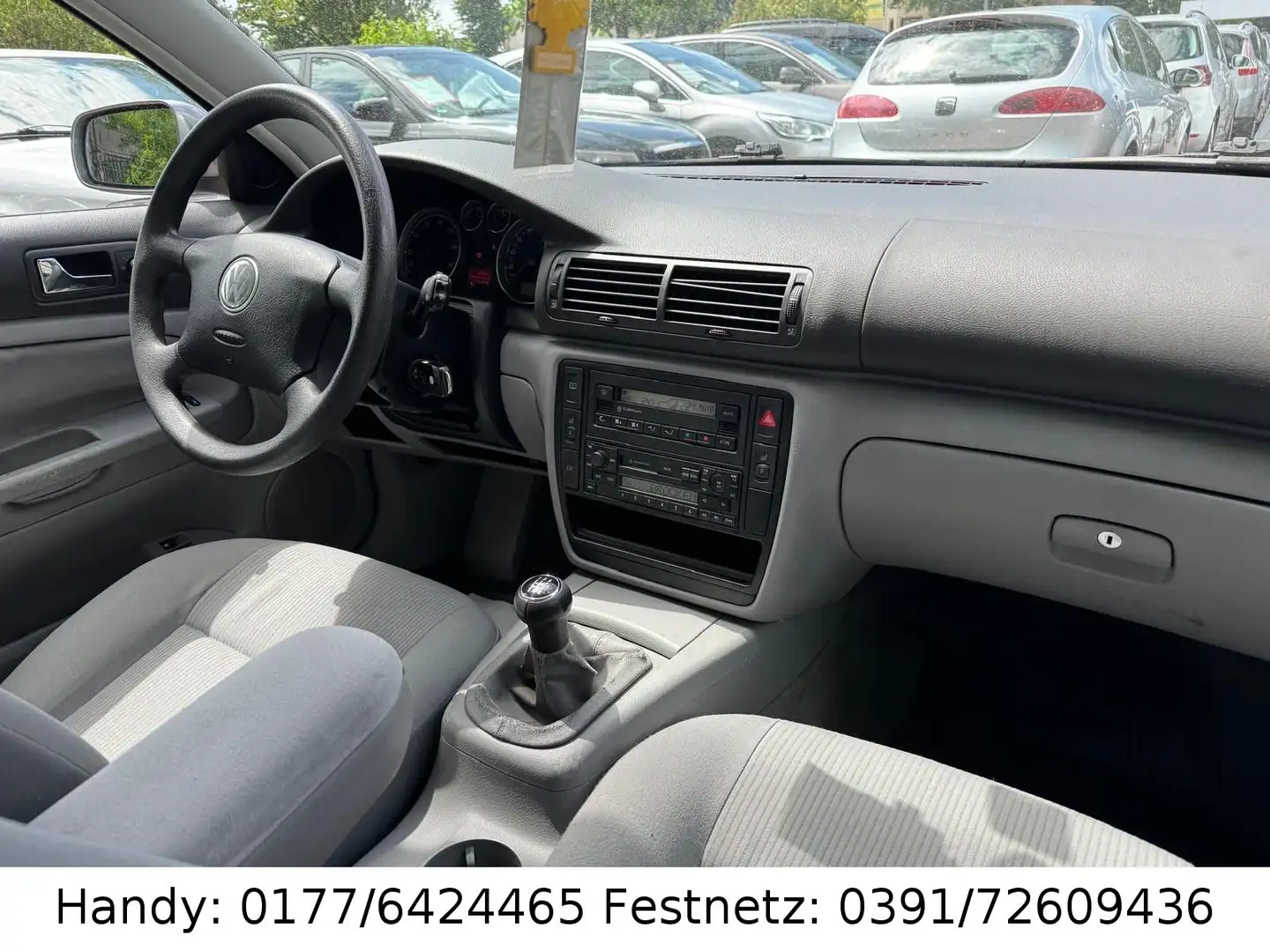 Volkswagen Passat 2.0 2.HAND/KLIMAAUTOMATIK/el.FH/ZV mit FB Grijs - 2