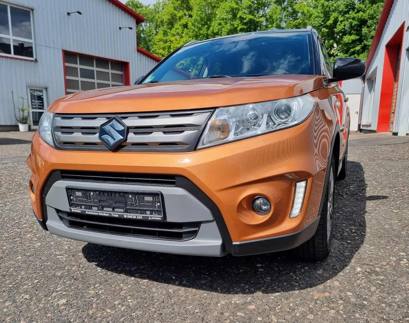 Suzuki Vitara 1.6 Comfort 4x4 Orange - 2