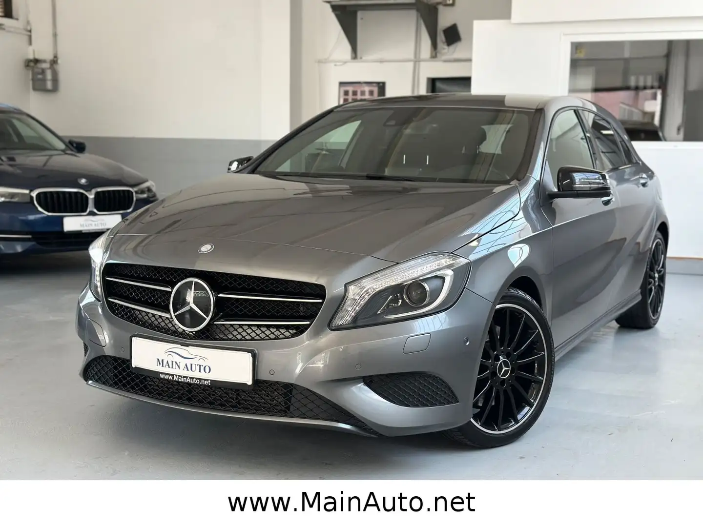 Mercedes-Benz A 250 Aut/Sport/18"AMG/AHK/CAM/H-Kardon/Bi-Xenon Gri - 2