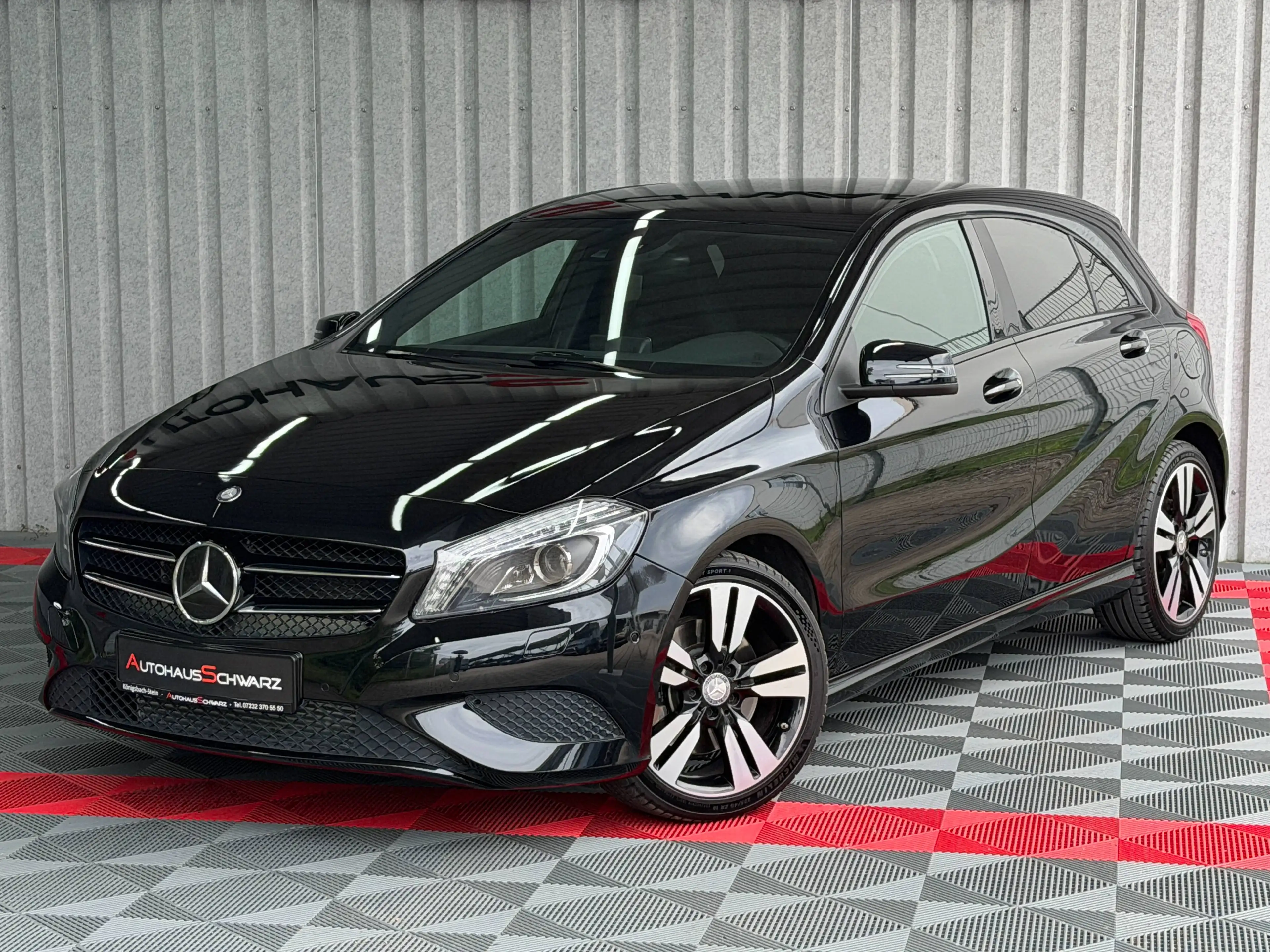 Mercedes-Benz A 250 A 250 4Matic Urban Aut. Leder Kamera Led Memory — photo 3