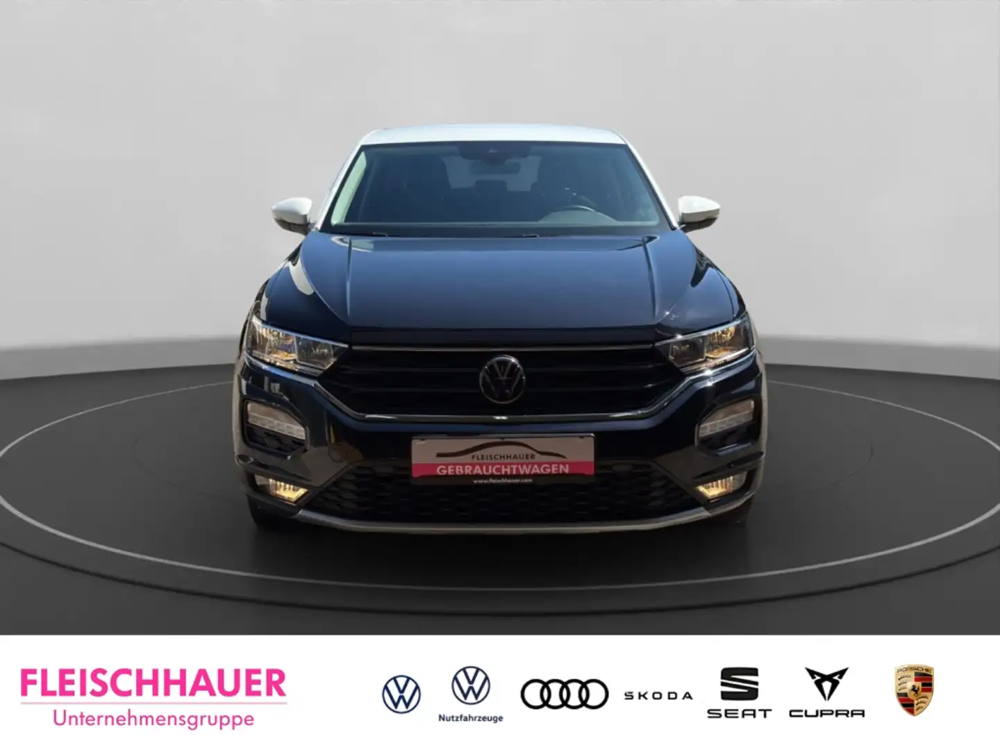 Volkswagen T-Roc Active 1.5 TSI Navi Parkpilot Sitzheizung Schwarz - 2