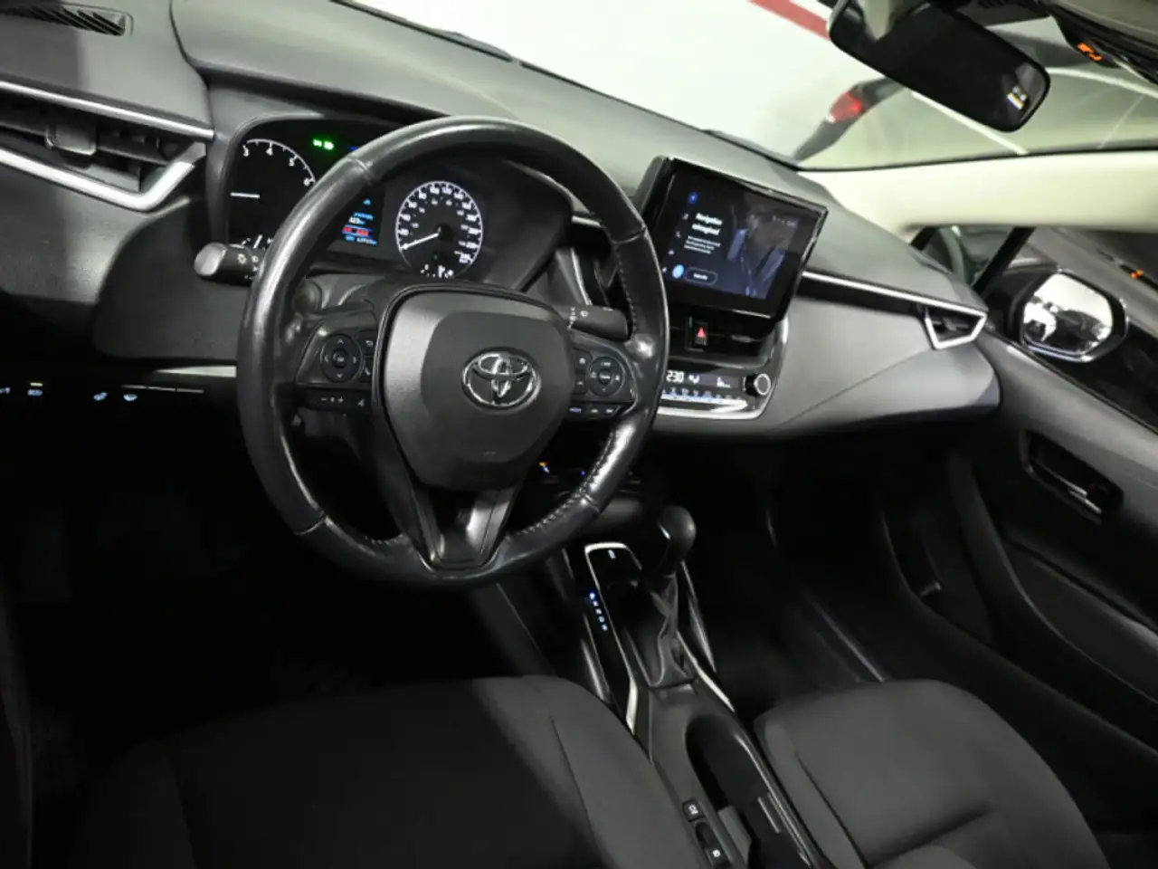 Toyota Corolla снимка Toyota Corolla