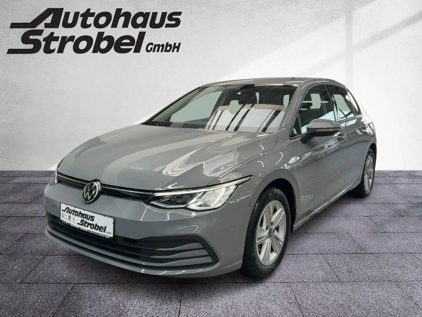 Volkswagen Golf VIII 1.5 TSI Life ACC AHK Navi LED ergo Key Grau - 2