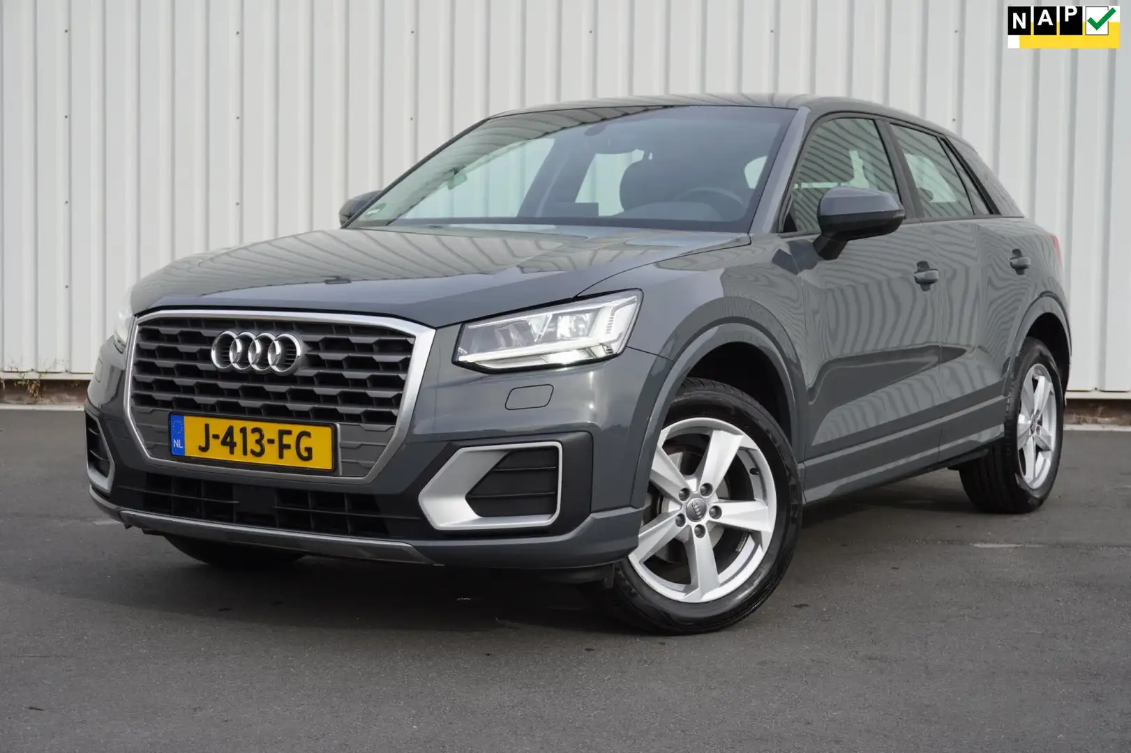 Audi Q2 35 TFSI epic| Automaat | 150PK |Airco | Trekhaak | Grijs - 1