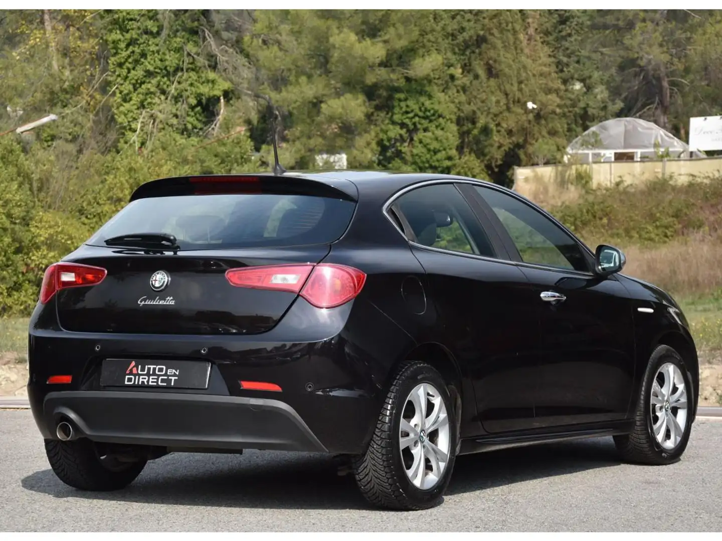 Alfa Romeo Giulietta Giulietta 1.6 JTDM - 105 S/S  Distinctive Noir - 2