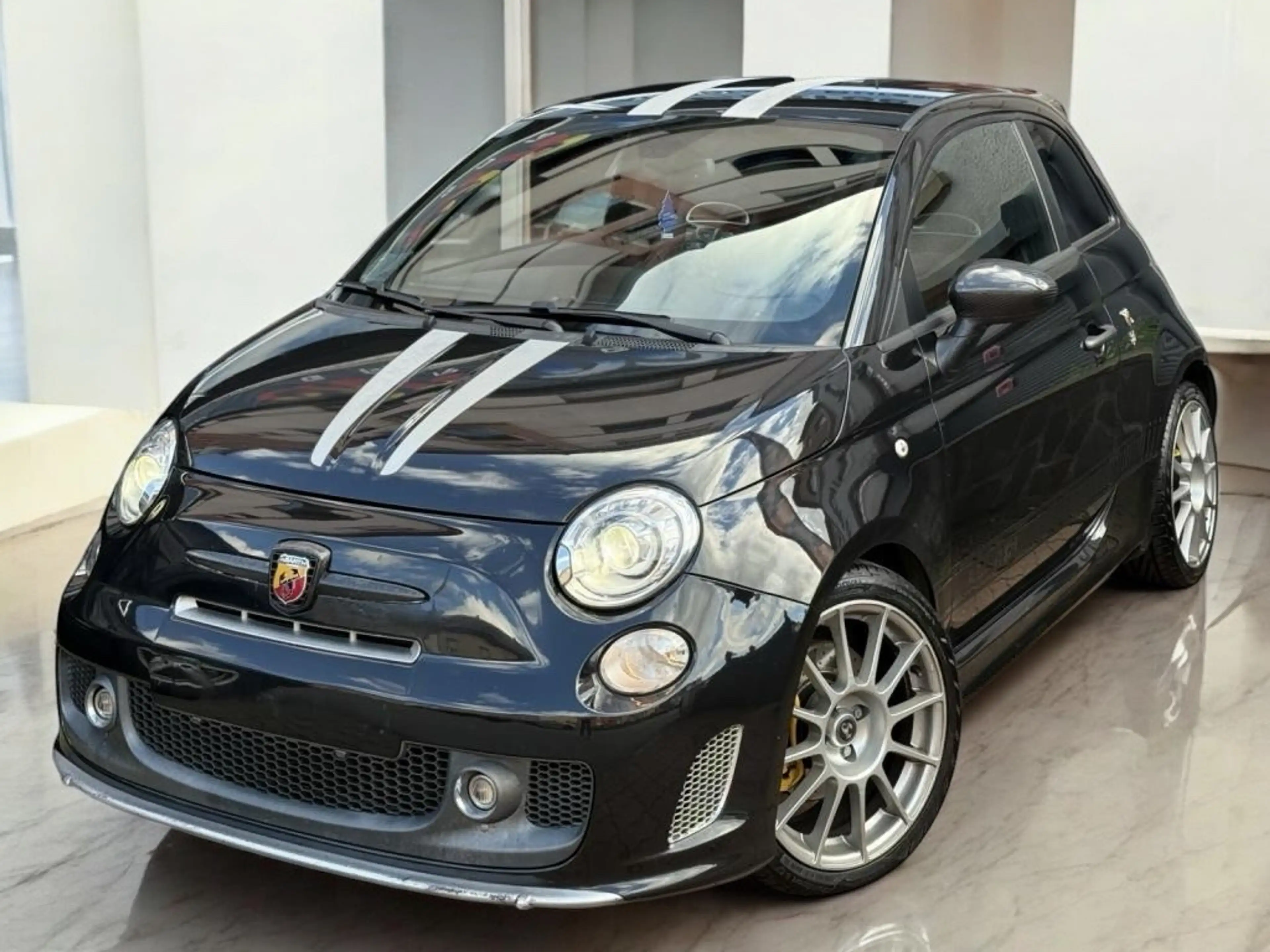 Abarth 595 Competizione AUTOMATIQUE 1.4 T-JET 160CH — photo 2