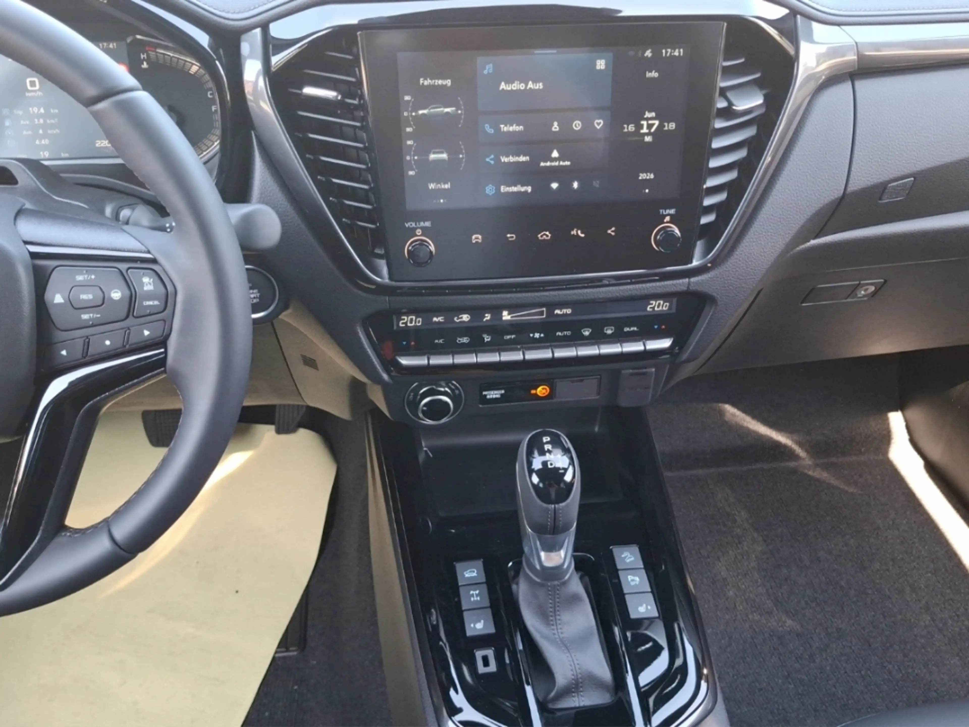 Isuzu D-Max 2.2 Diesel DC V-Cross 4X4 AT MJ 2026 3.5T AHK neue — photo 15