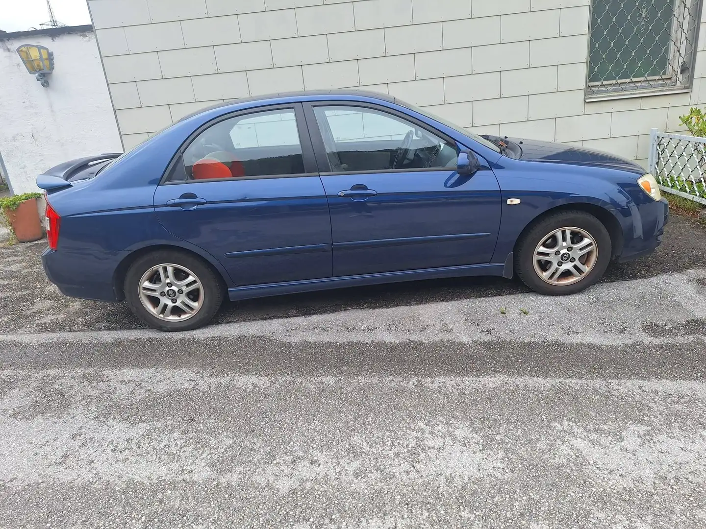 Kia Cerato Cerato 2,0 CRDi Executive Executive Blau - 1