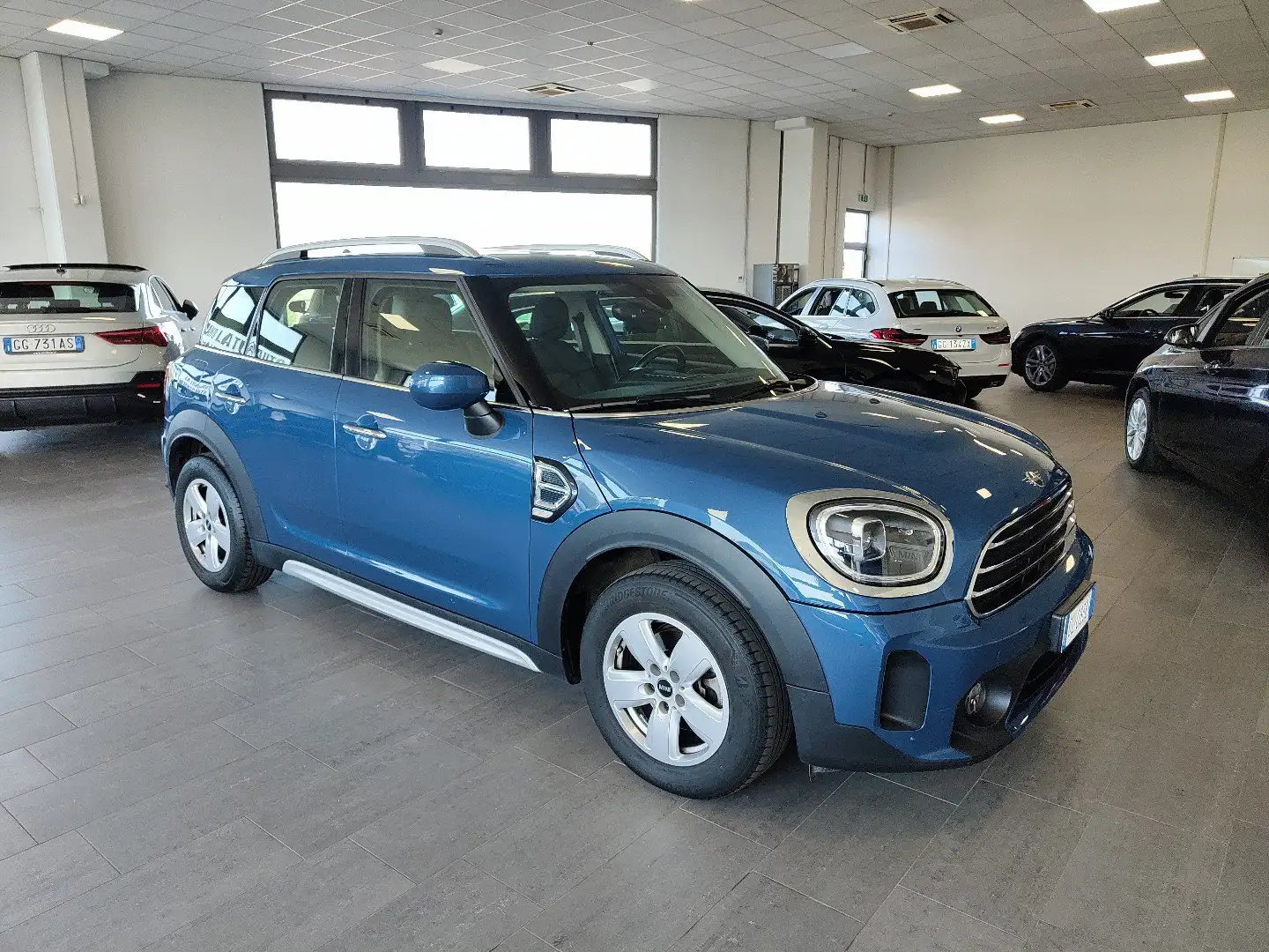MINI One D Countryman 1.5D ONE Auto Navi Cruise Camera+Sensori FariLED Blu/Azzurro - 2