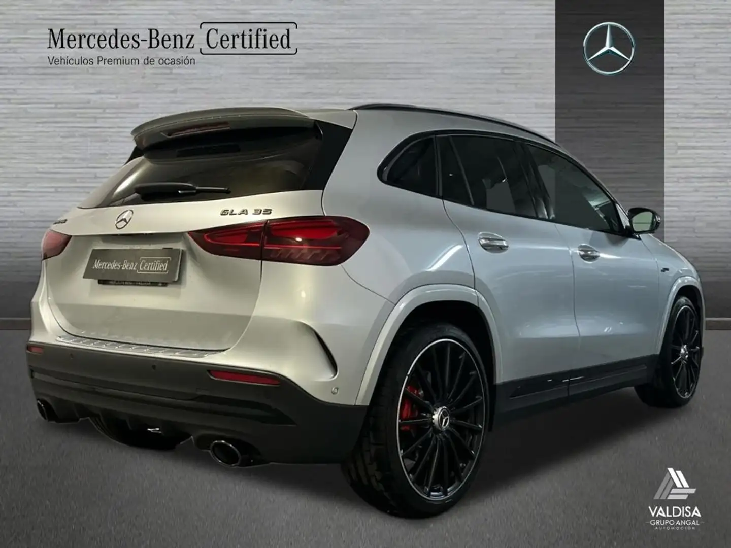 Mercedes-Benz GLA 35 AMG 4Matic 8G-DCT - 2
