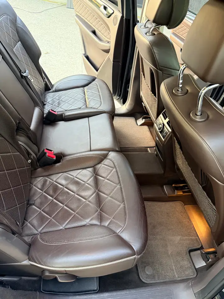 Mercedes-Benz GLS photo Mercedes-Benz GLS