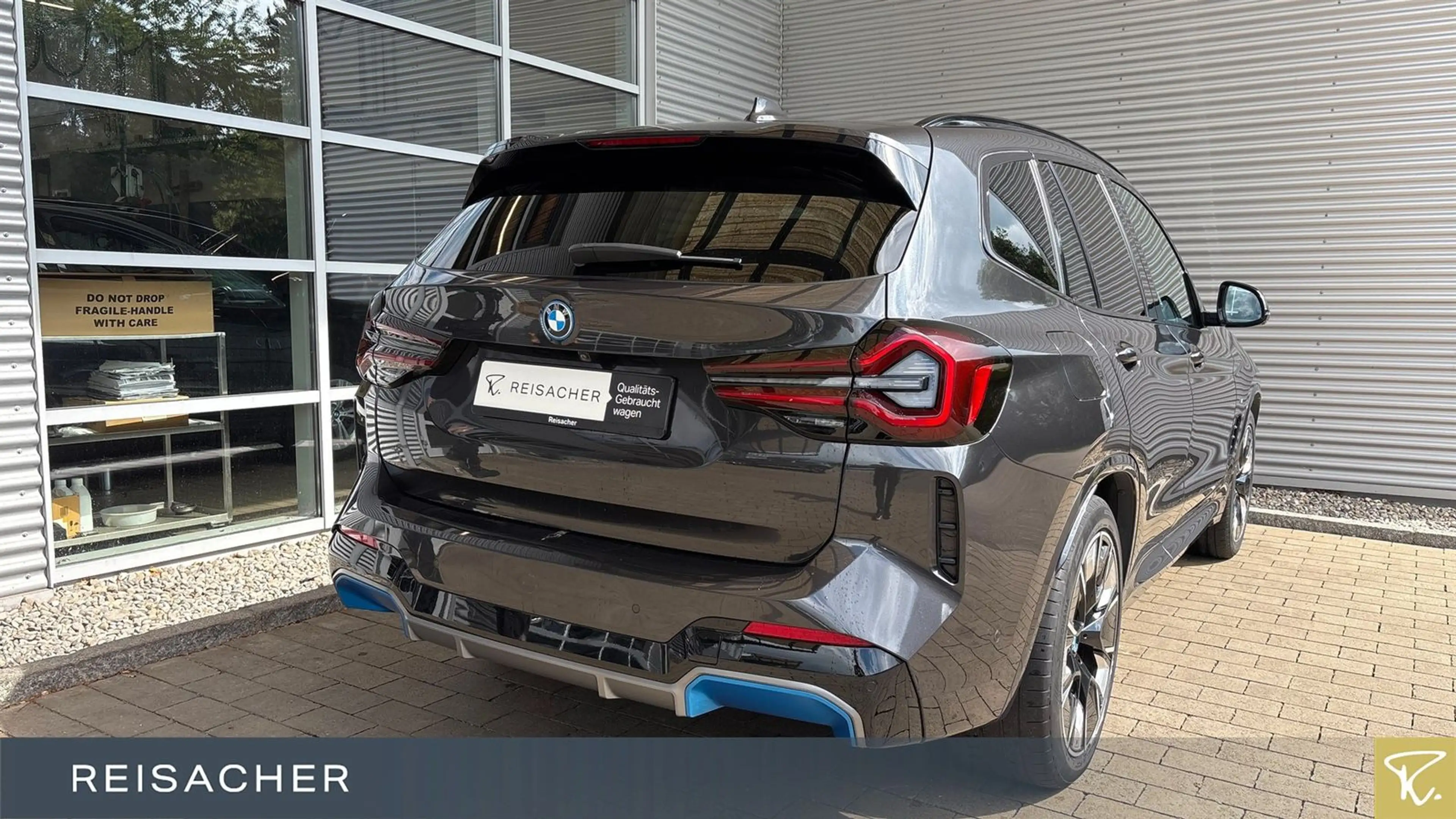 BMW iX3 IX3 A M SPORT LCProf,AHK,DAProf,HUD,PA+,20" — photo 2