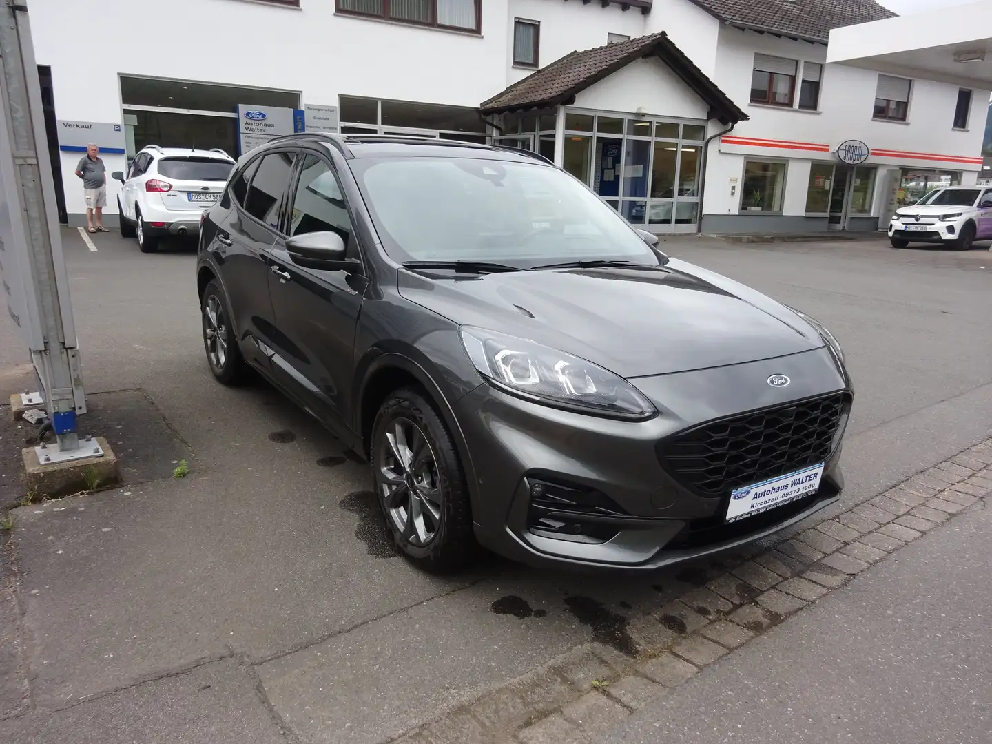 Ford Kuga Plug-In Hybrid ST-Line Schiebedach AHK Grau - 2