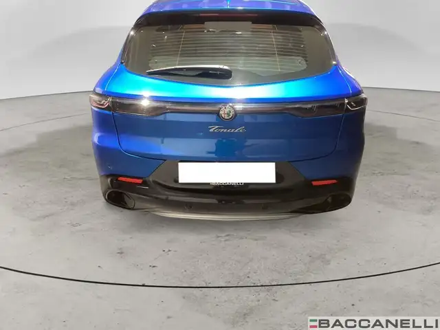 Alfa Romeo Tonale view 3