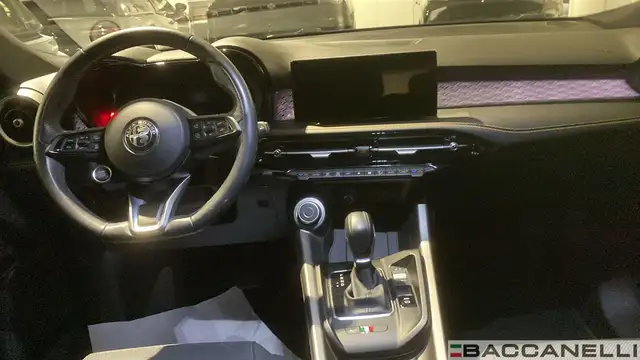 Alfa Romeo Tonale view 14