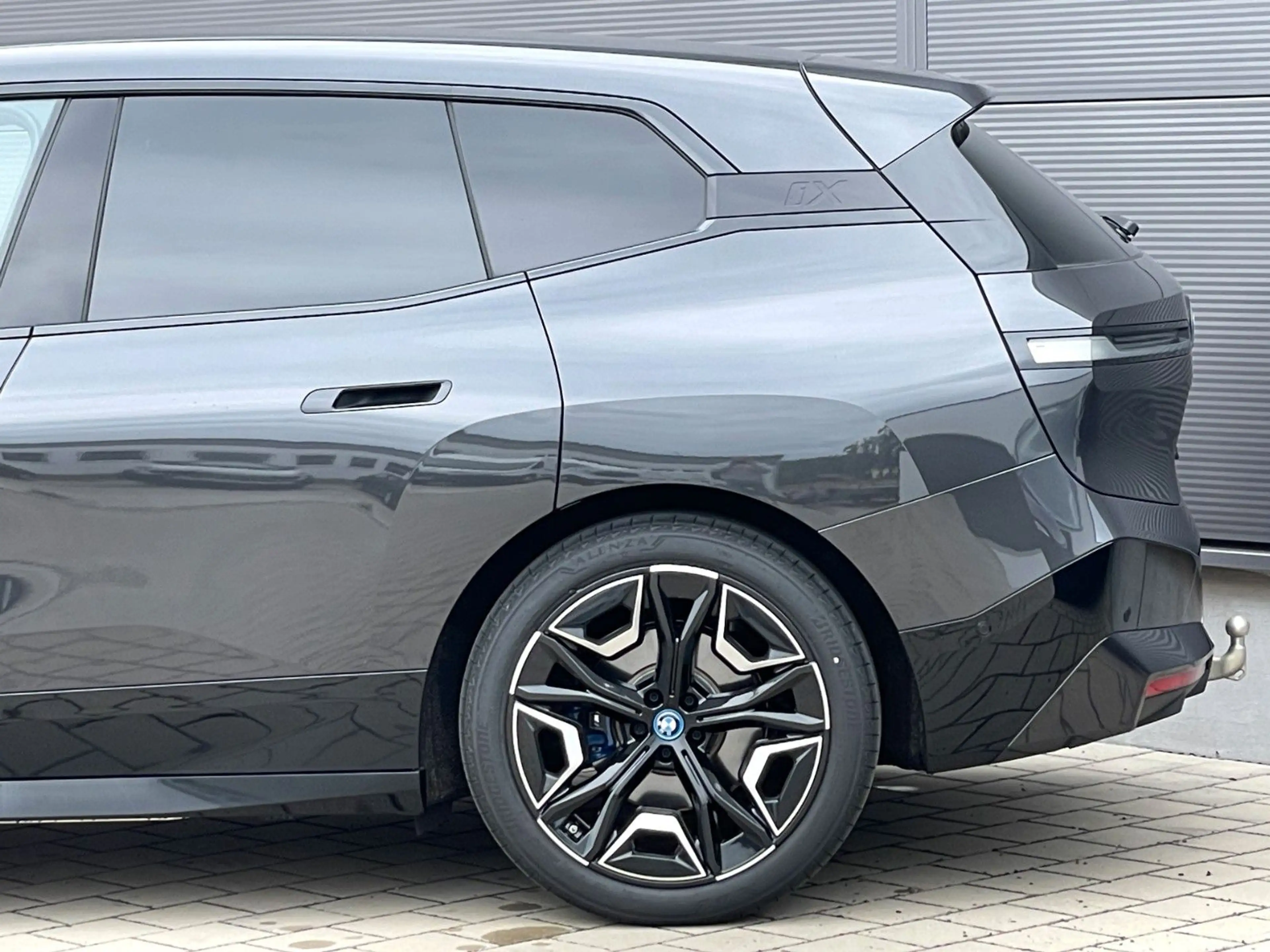 BMW iX 50 xDrive Sport*Pano*AHK*360°*H/K*Sitzbelüft — photo 13