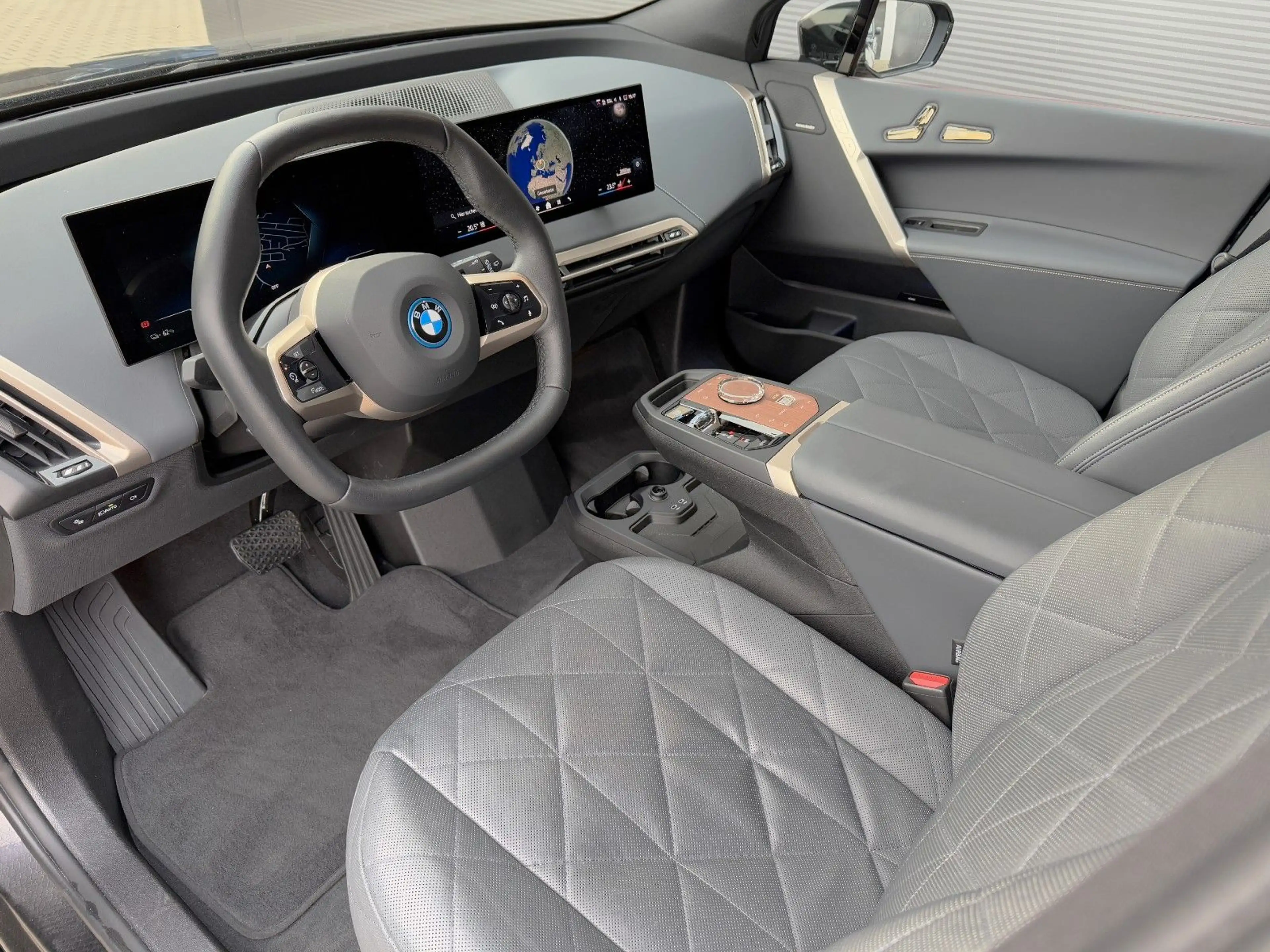 BMW iX 50 xDrive Sport*Pano*AHK*360°*H/K*Sitzbelüft — photo 14