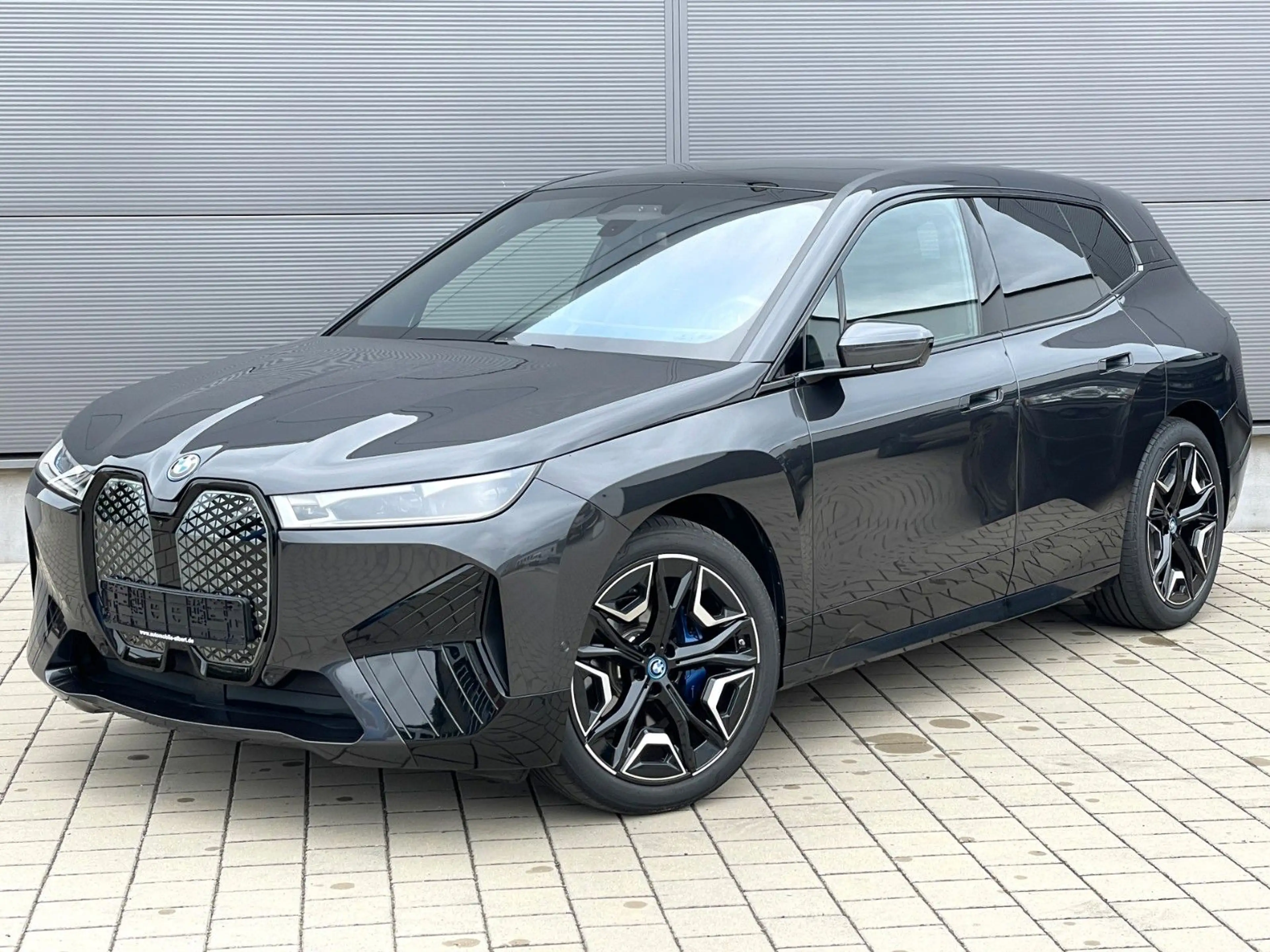 BMW iX 50 xDrive Sport*Pano*AHK*360°*H/K*Sitzbelüft — photo 6